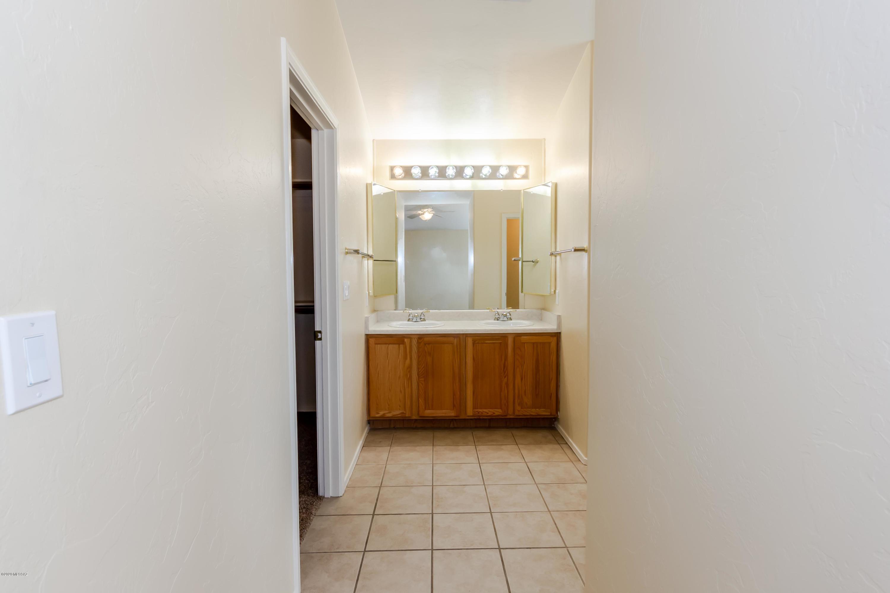 Mesquite Trails (1-88) - Residential Lease