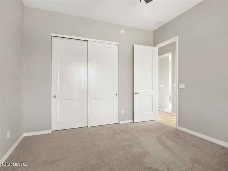 Coyote Creek (1-395) - Residential