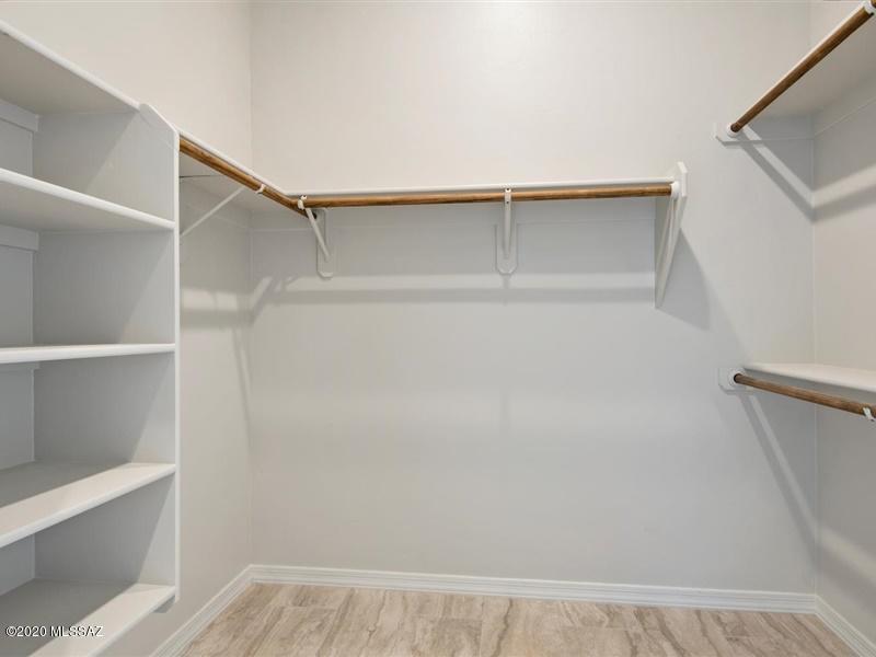 Coyote Creek (1-395) - Residential