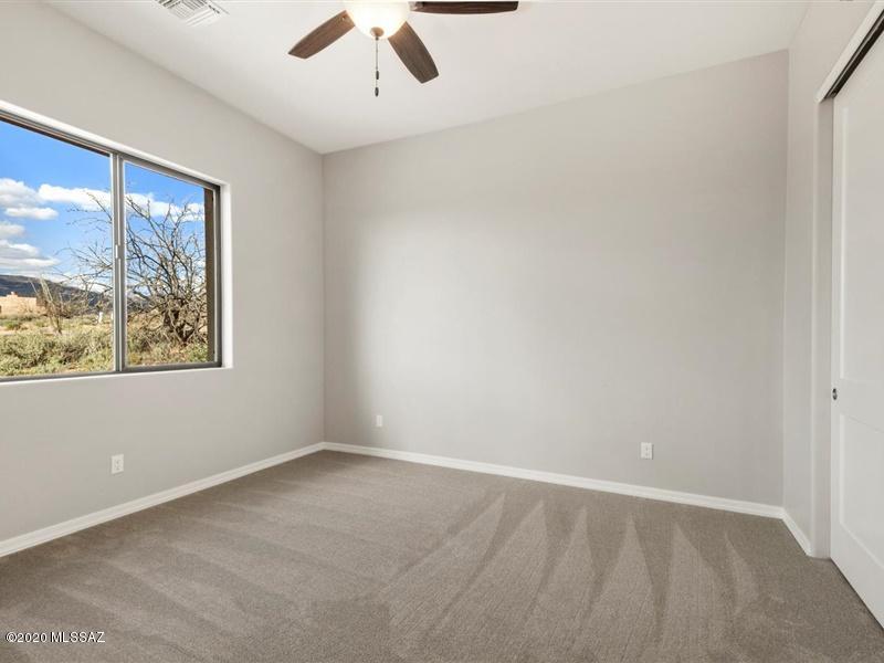 Coyote Creek (1-395) - Residential