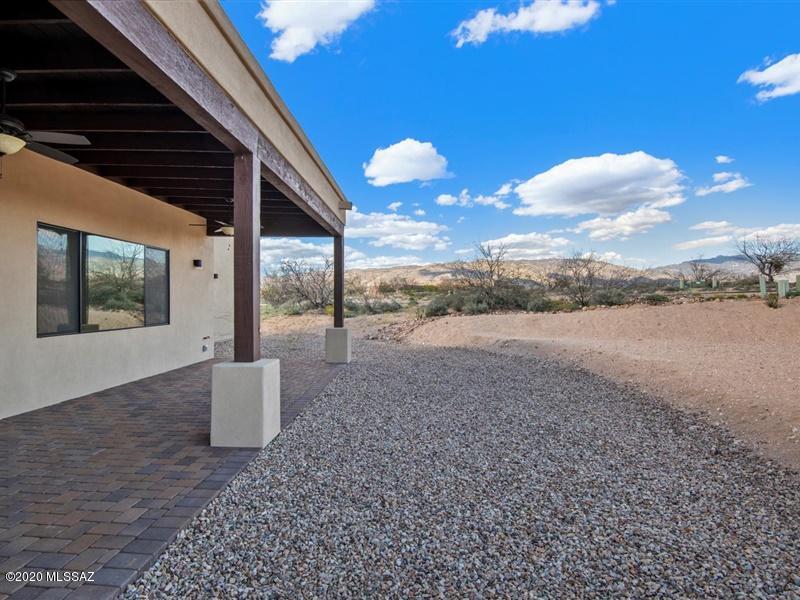 Coyote Creek (1-395) - Residential