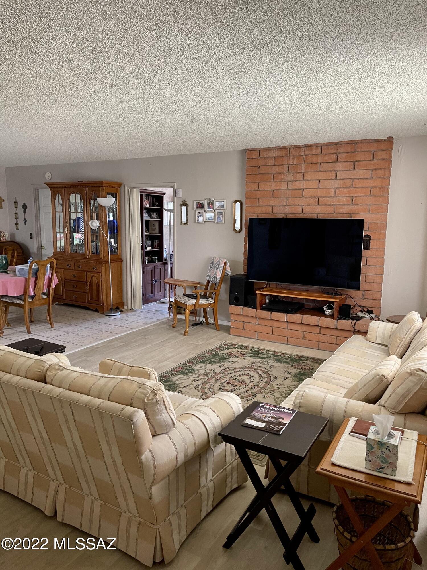 Oracle Village Estates - Residential