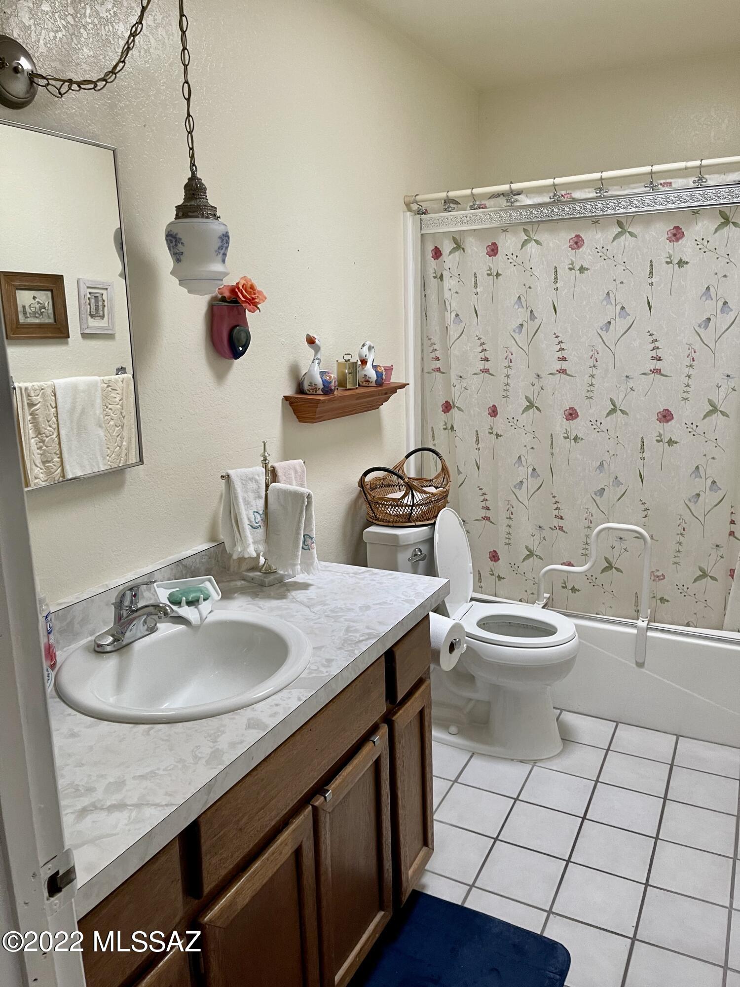 Oracle Village Estates - Residential