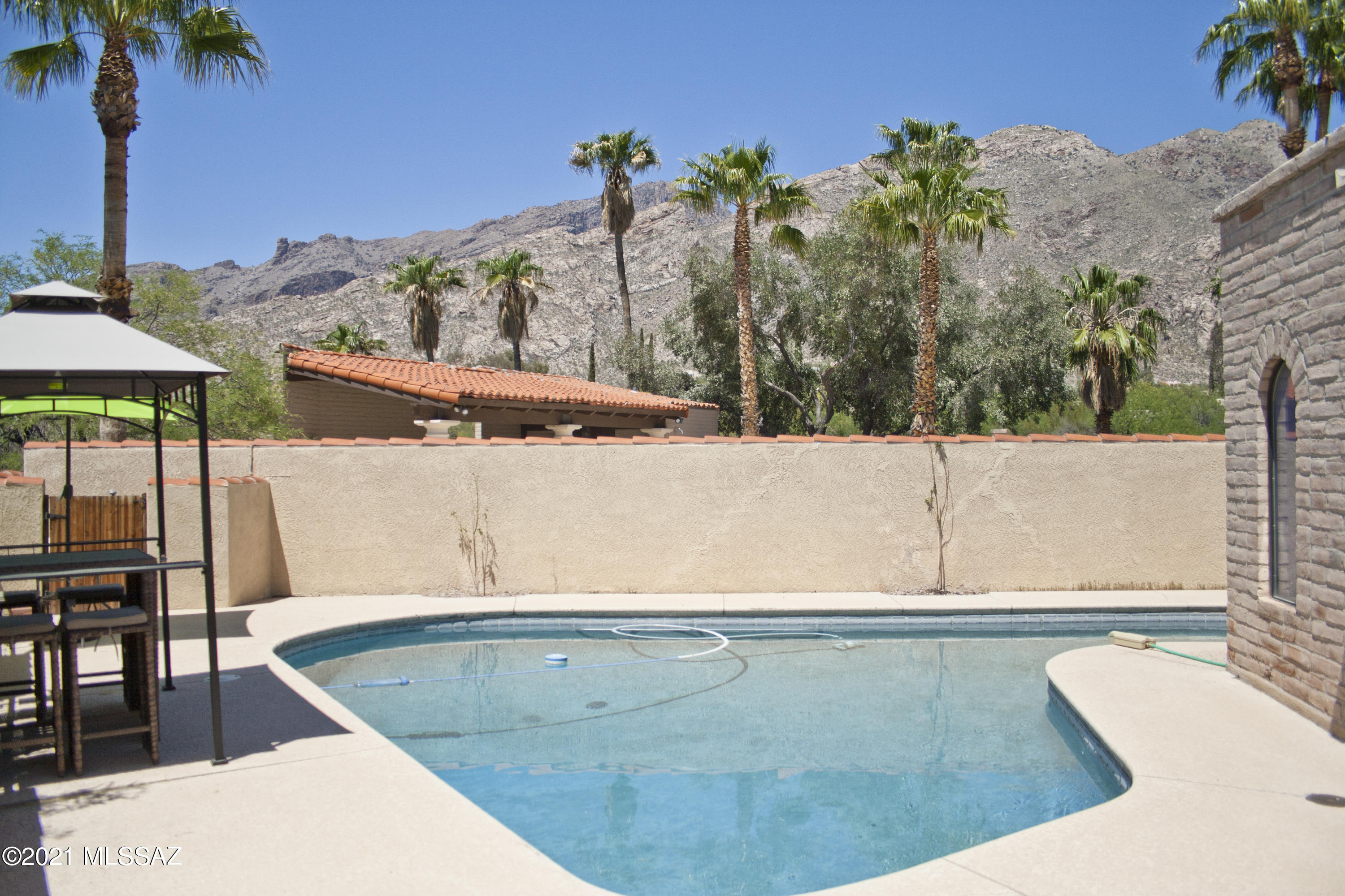 Chapala (Townhouses) - Residential