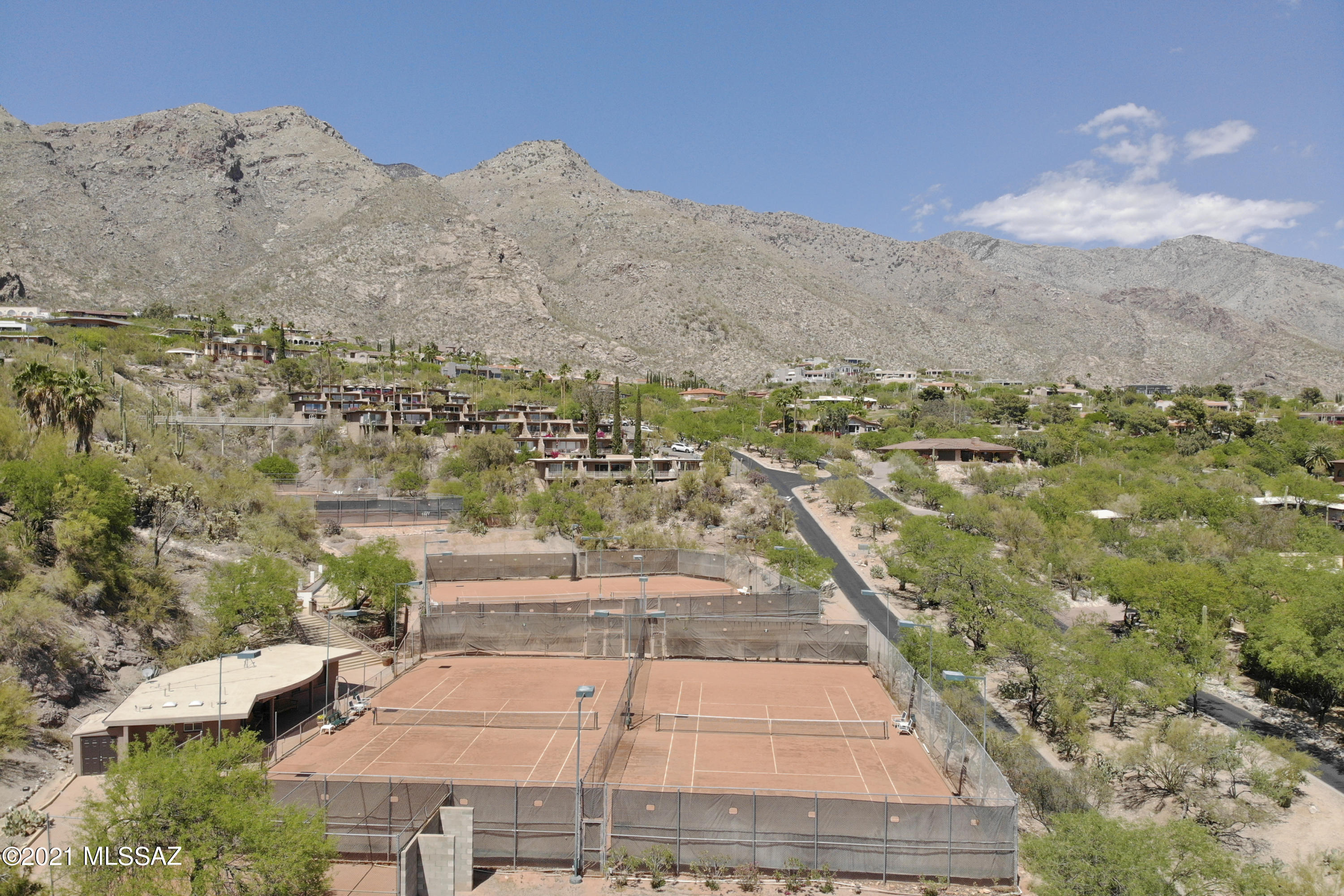 Chapala (Townhouses) - Residential