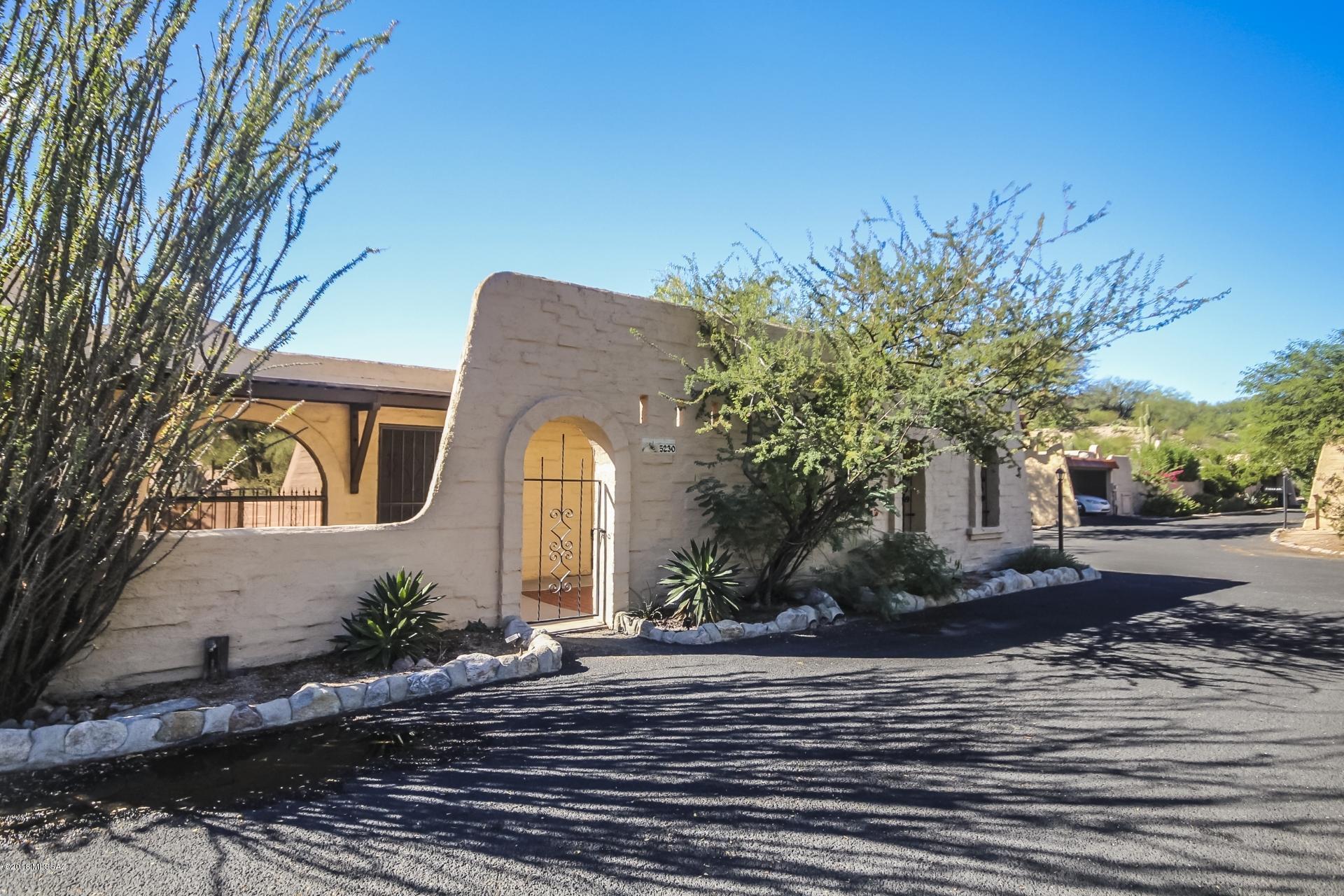 Pueblo Villas - Residential