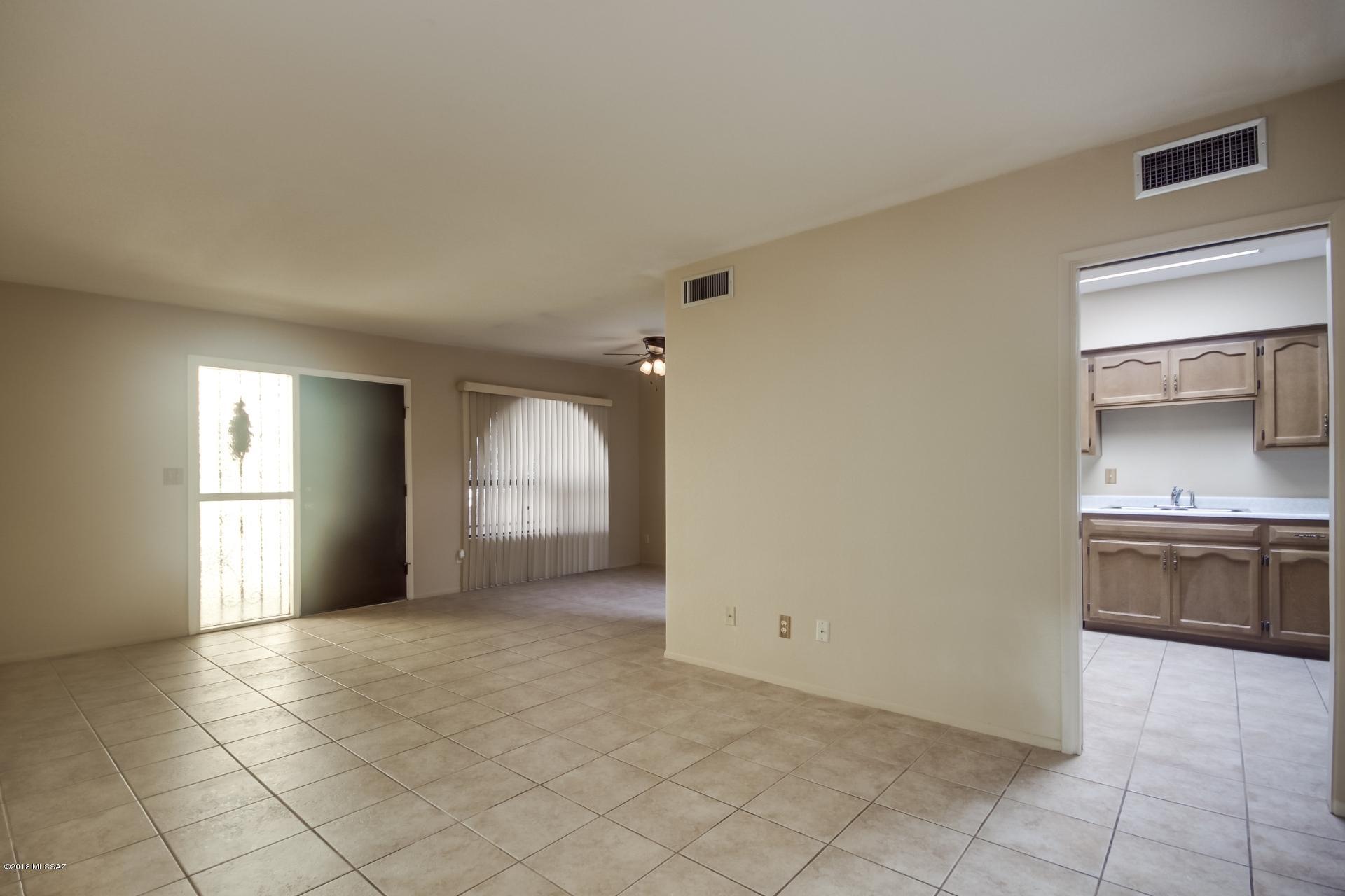 Pueblo Villas - Residential