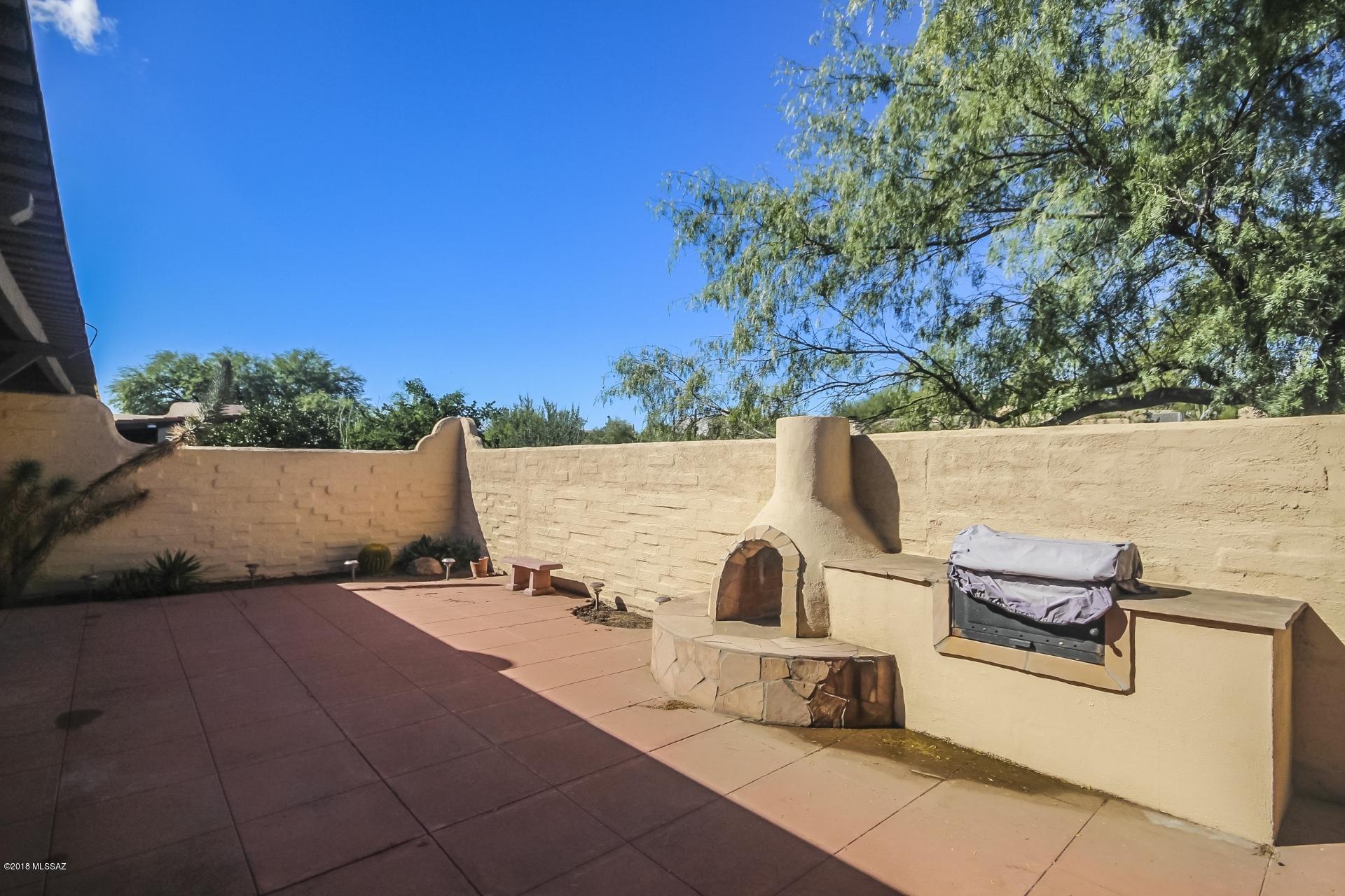 Pueblo Villas - Residential