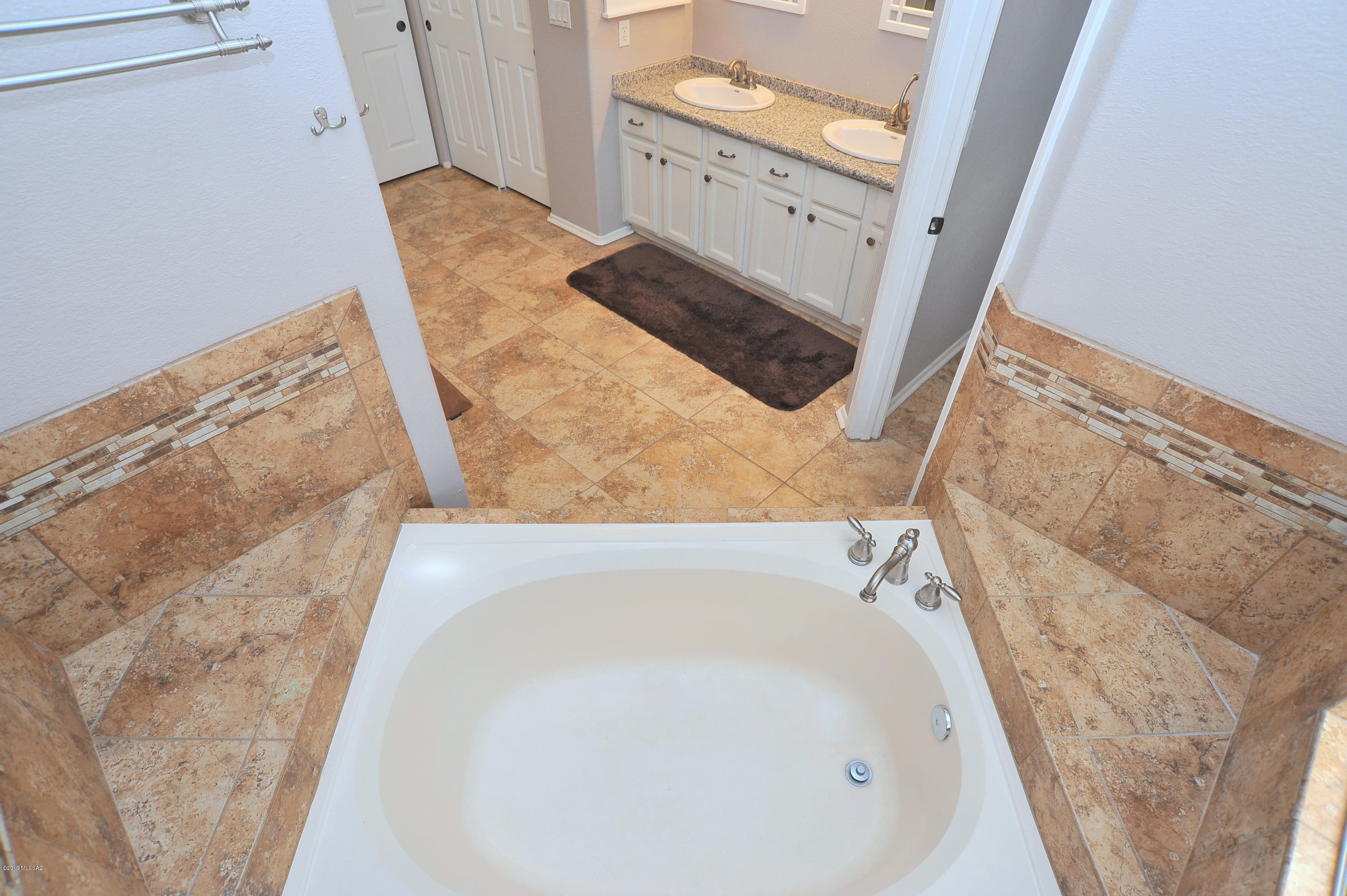 Seneca Terrace (1-60) - Residential