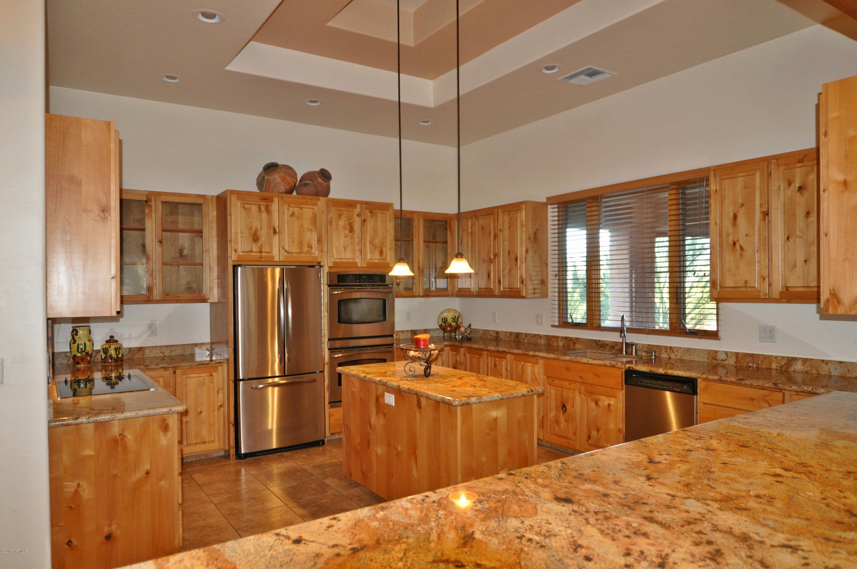 Coyote Creek (1-395) - Residential