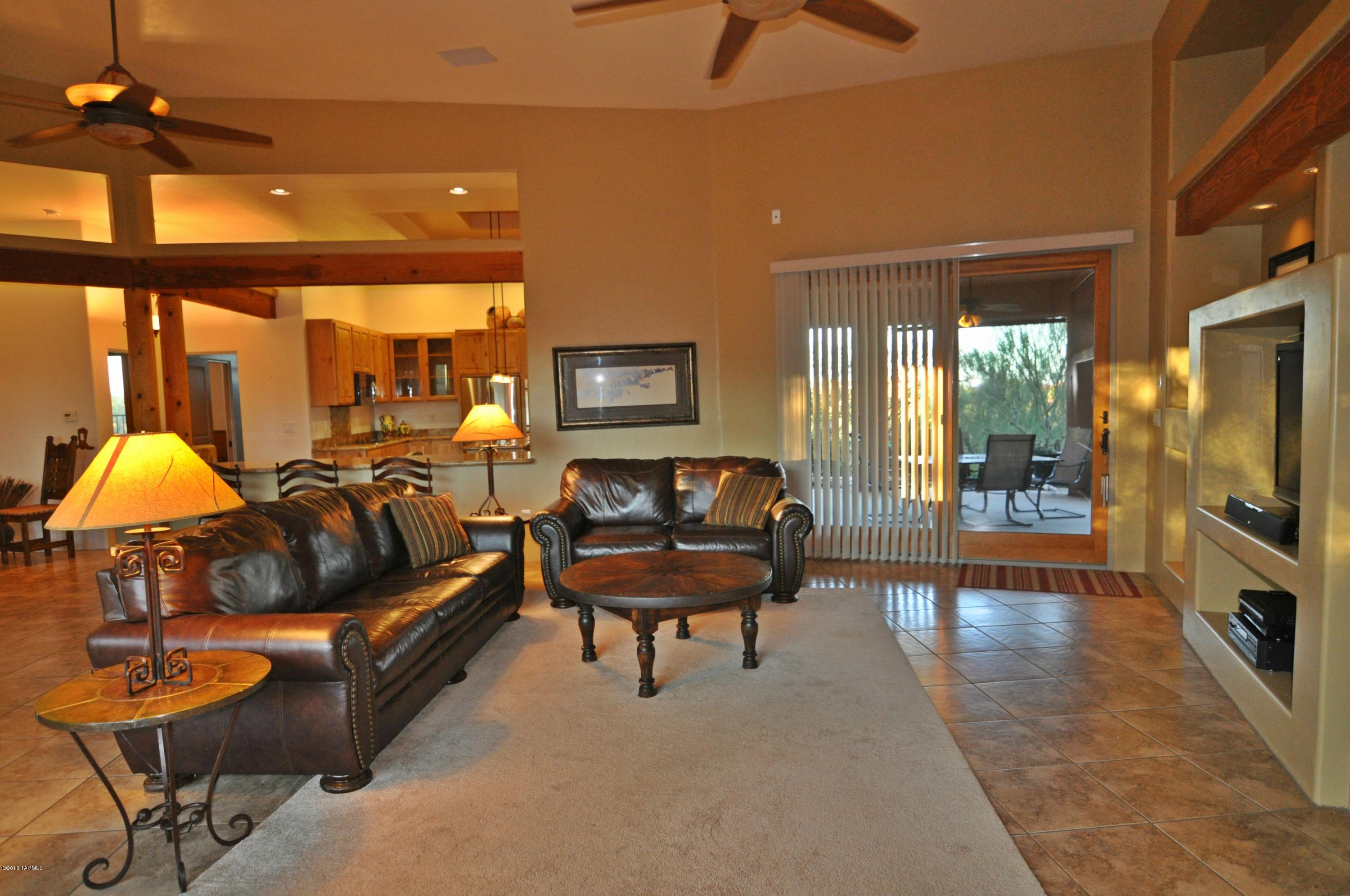 Coyote Creek (1-395) - Residential