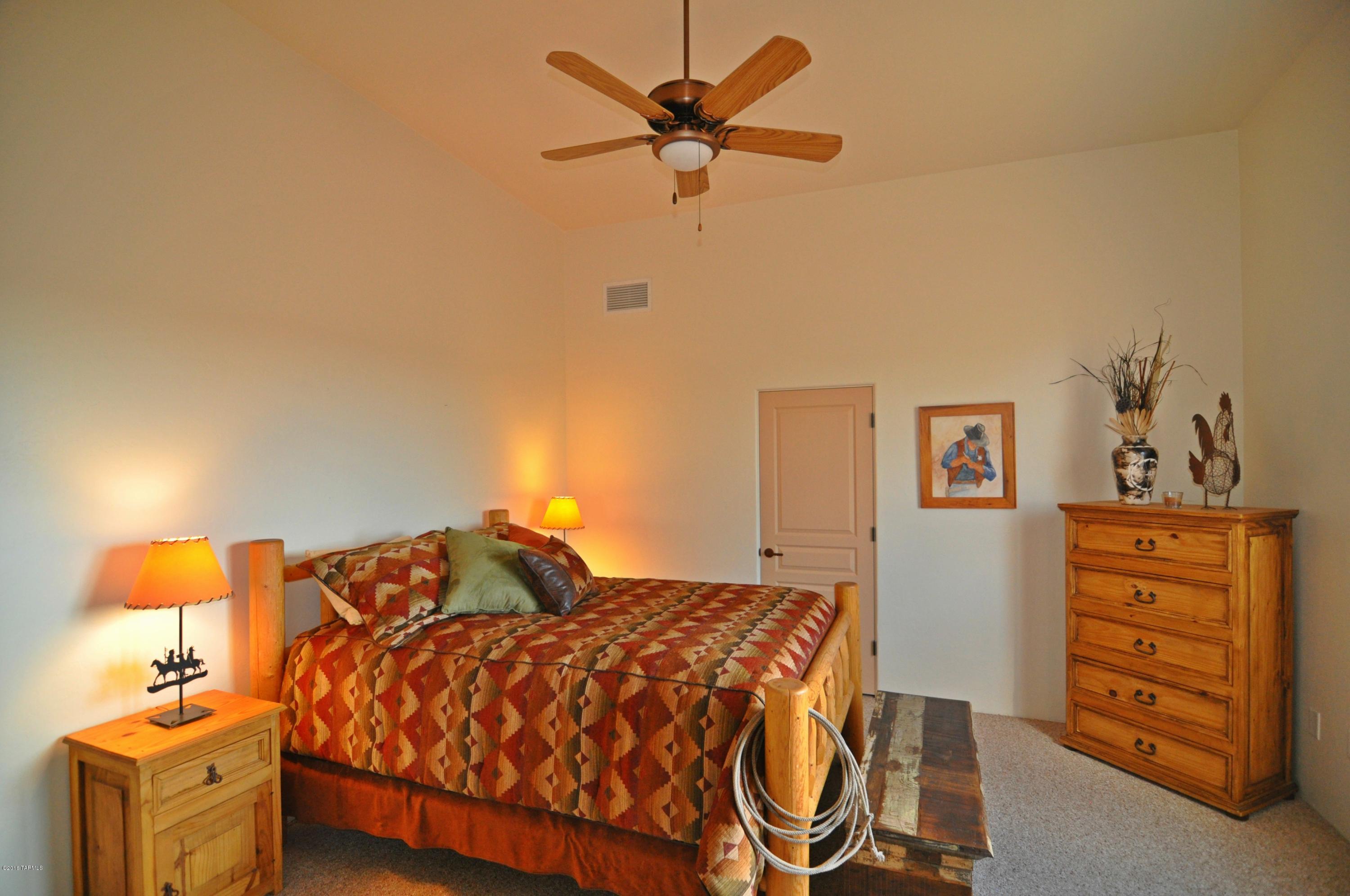 Coyote Creek (1-395) - Residential