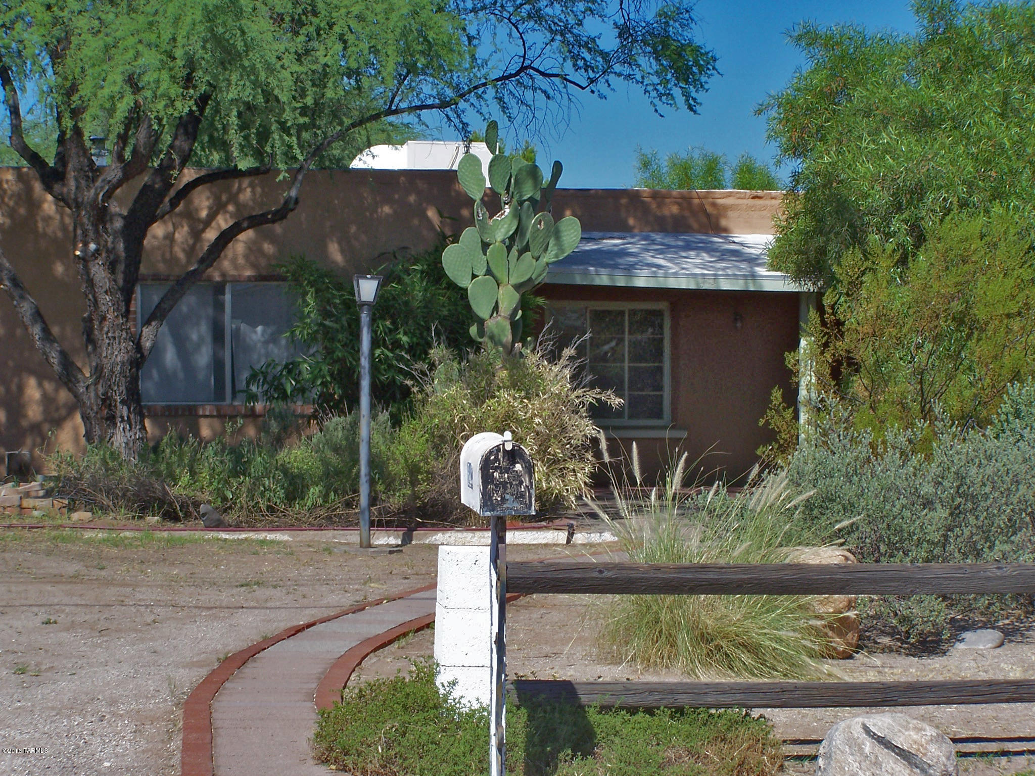 Sahuaro Hill - Residential