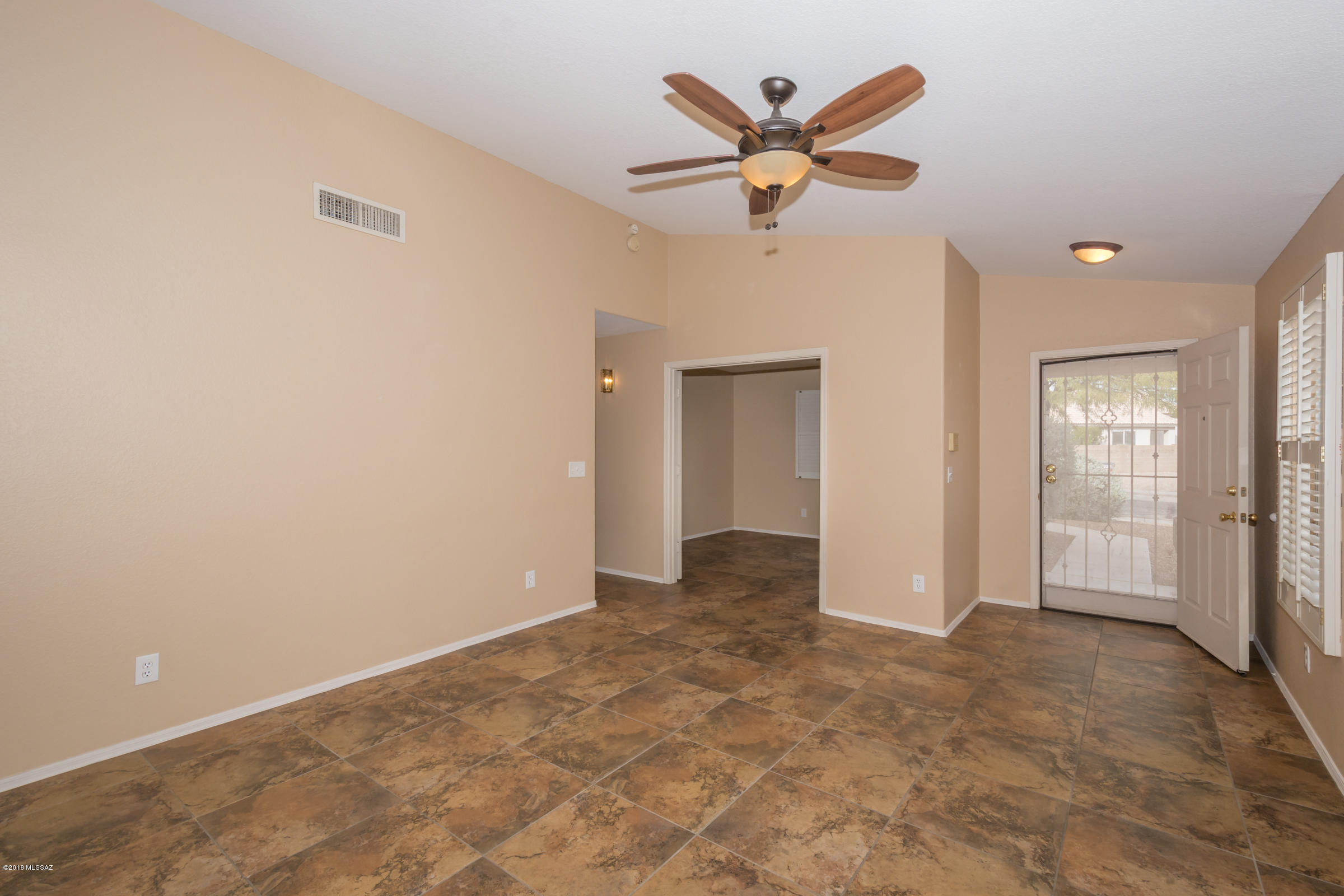 La Cholla Ridge (1-77) - Residential