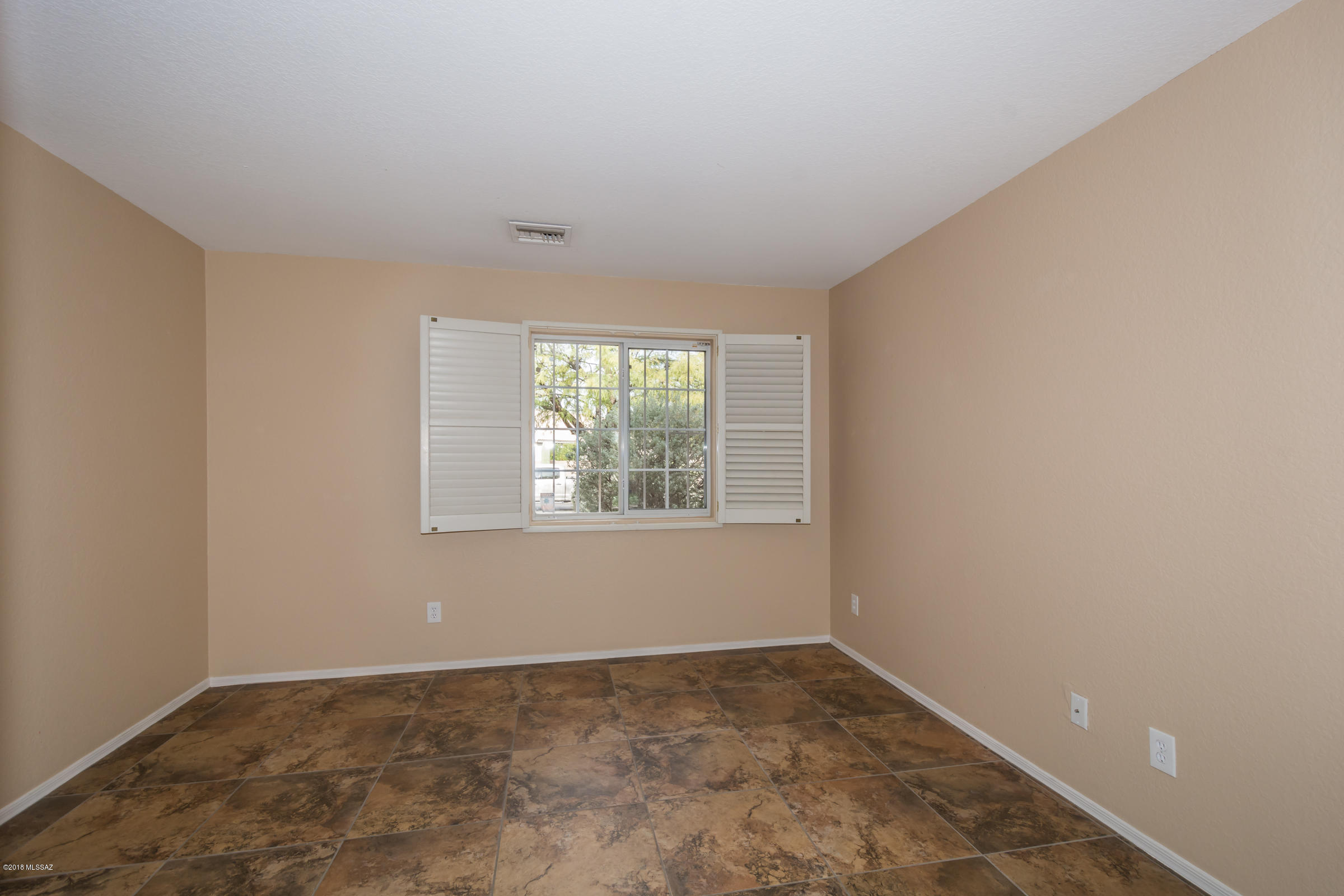 La Cholla Ridge (1-77) - Residential