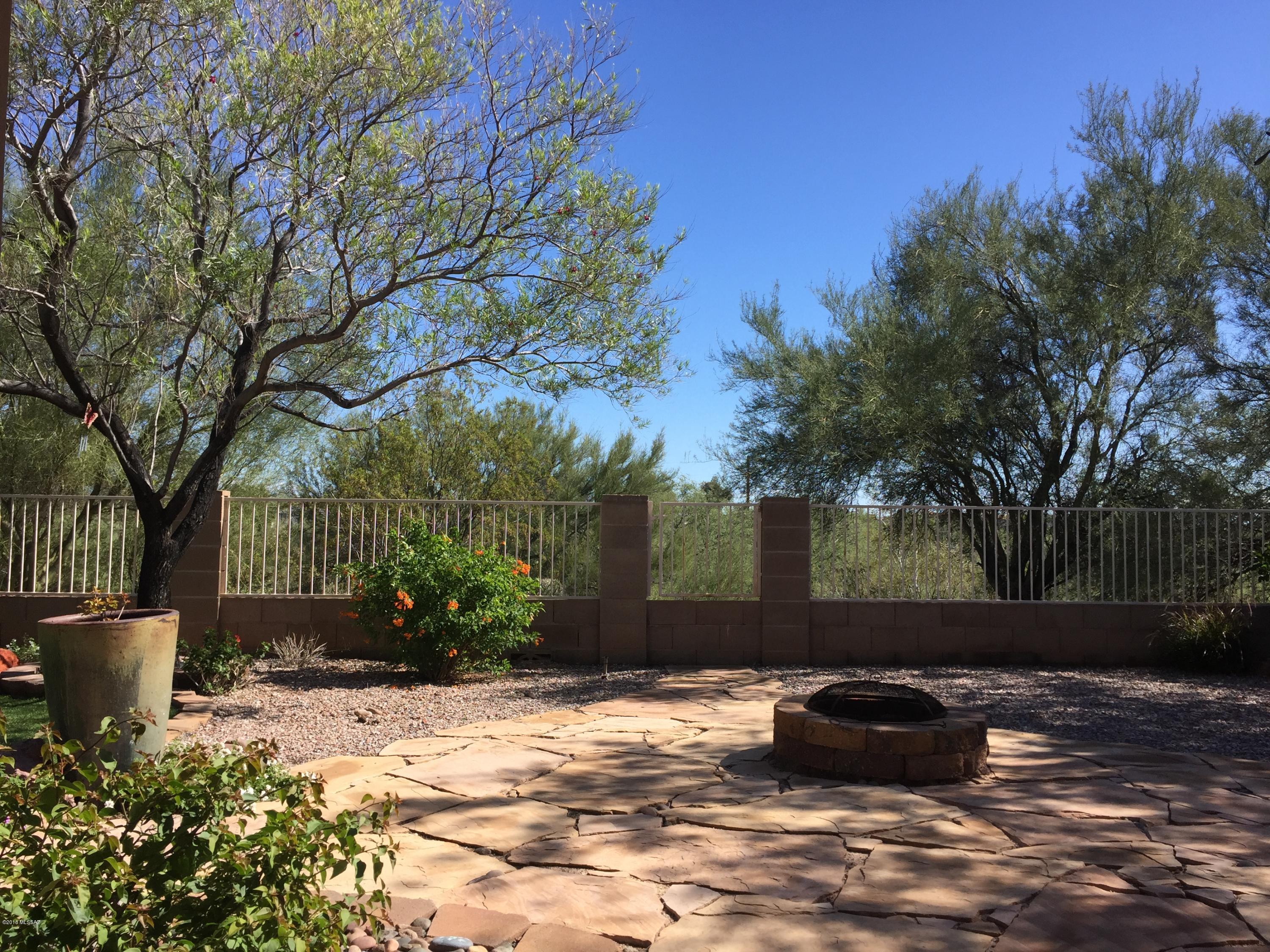 La Cholla Ridge (1-77) - Residential