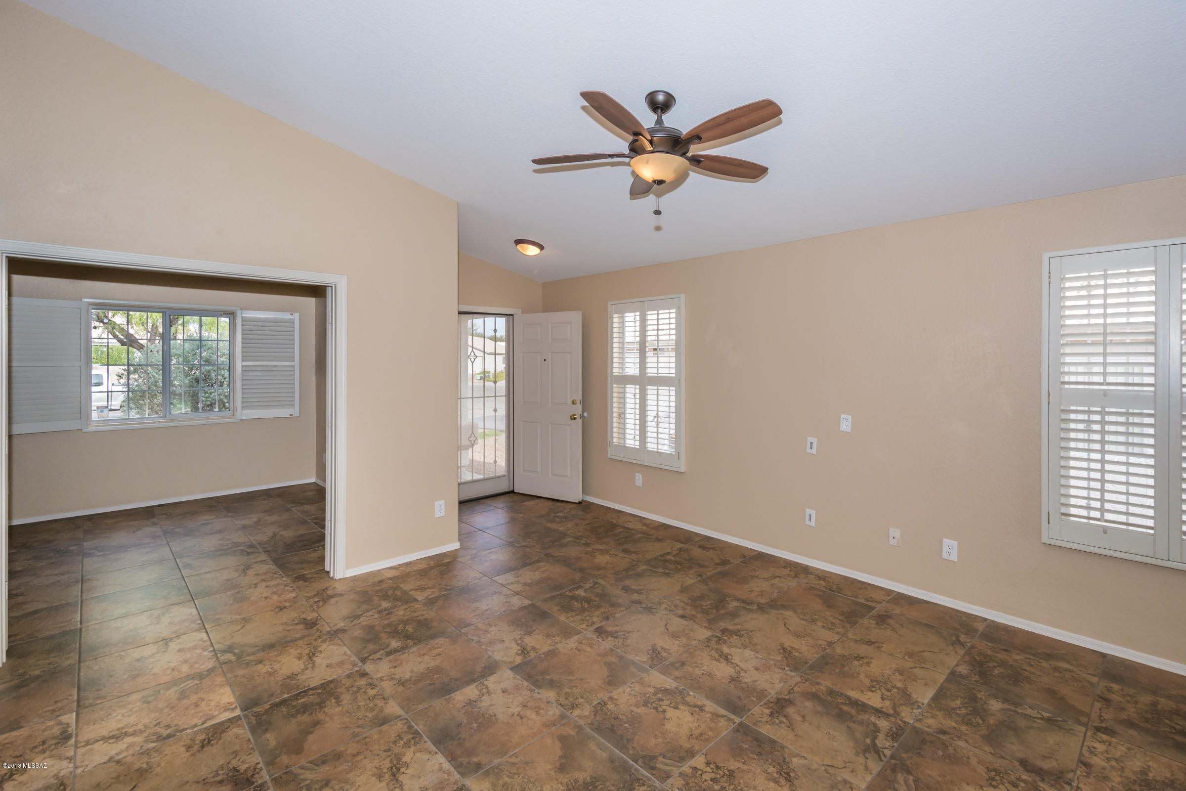 La Cholla Ridge (1-77) - Residential