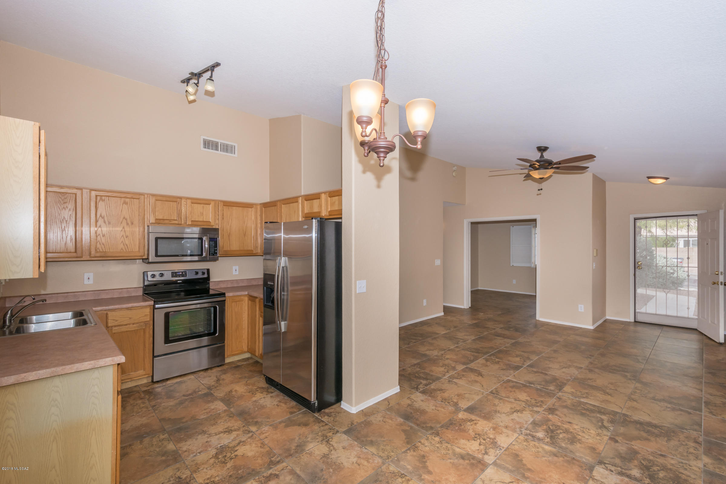 La Cholla Ridge (1-77) - Residential