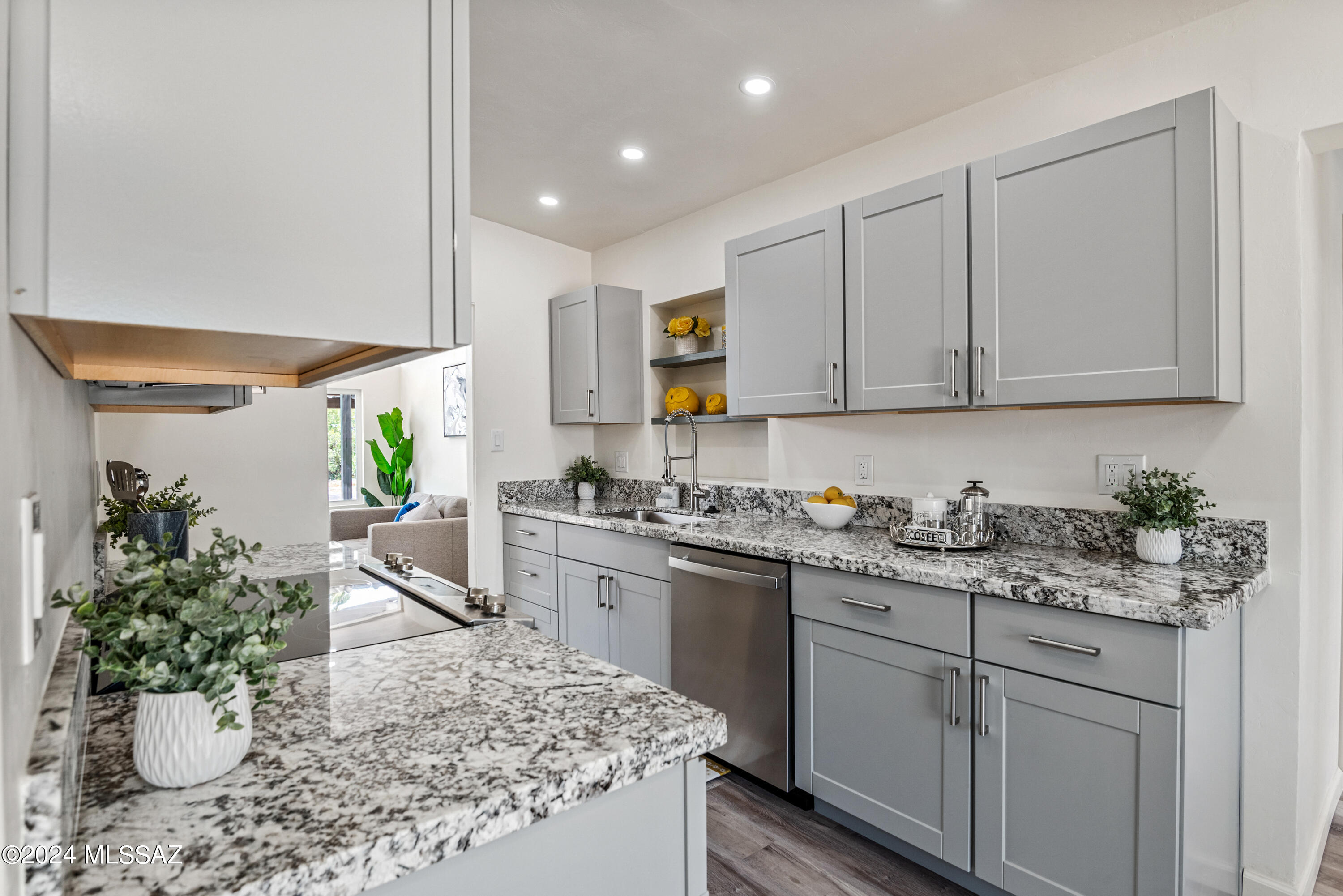 Kingston Knolls Terrace - Residential