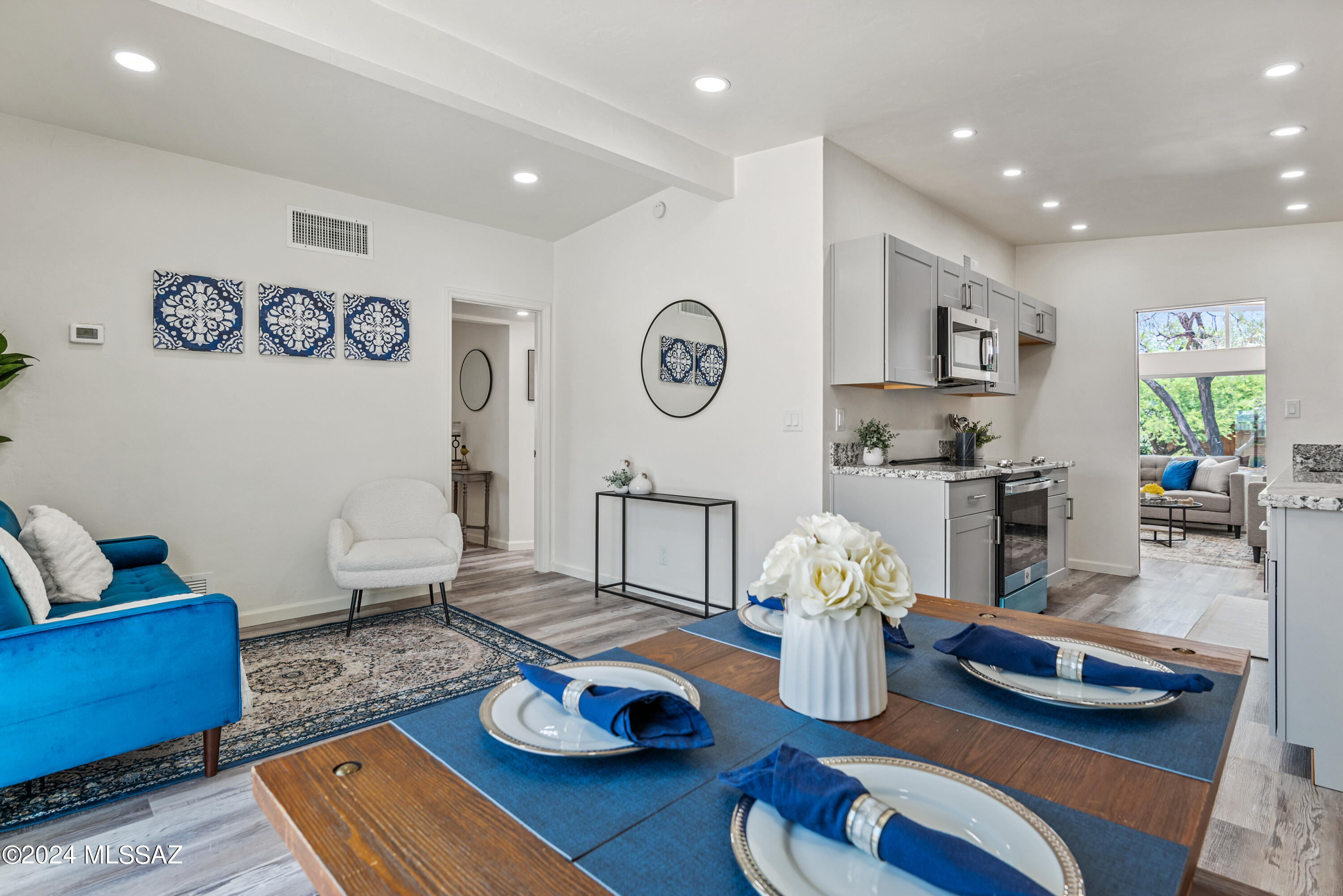 Kingston Knolls Terrace - Residential