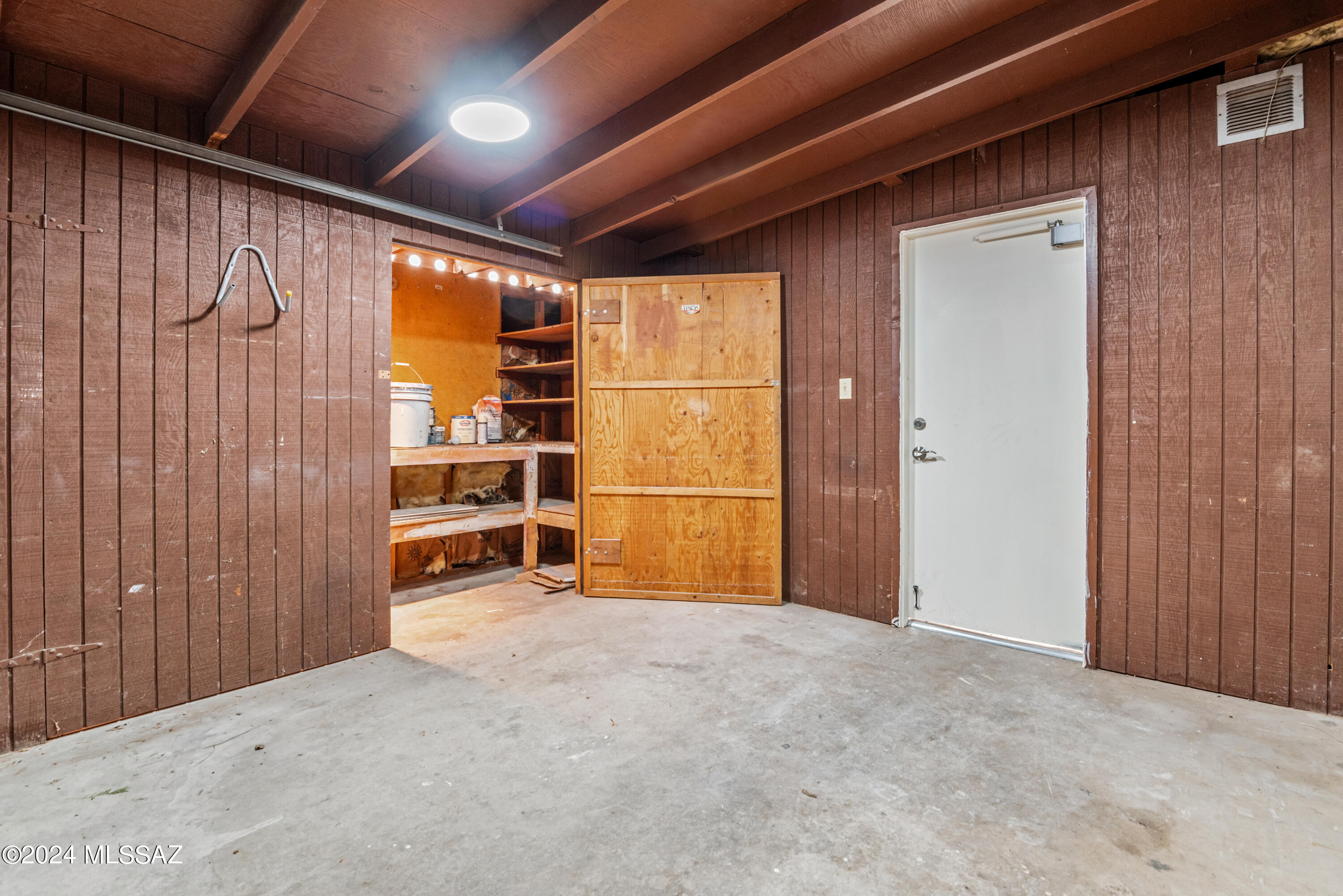Kingston Knolls Terrace - Residential