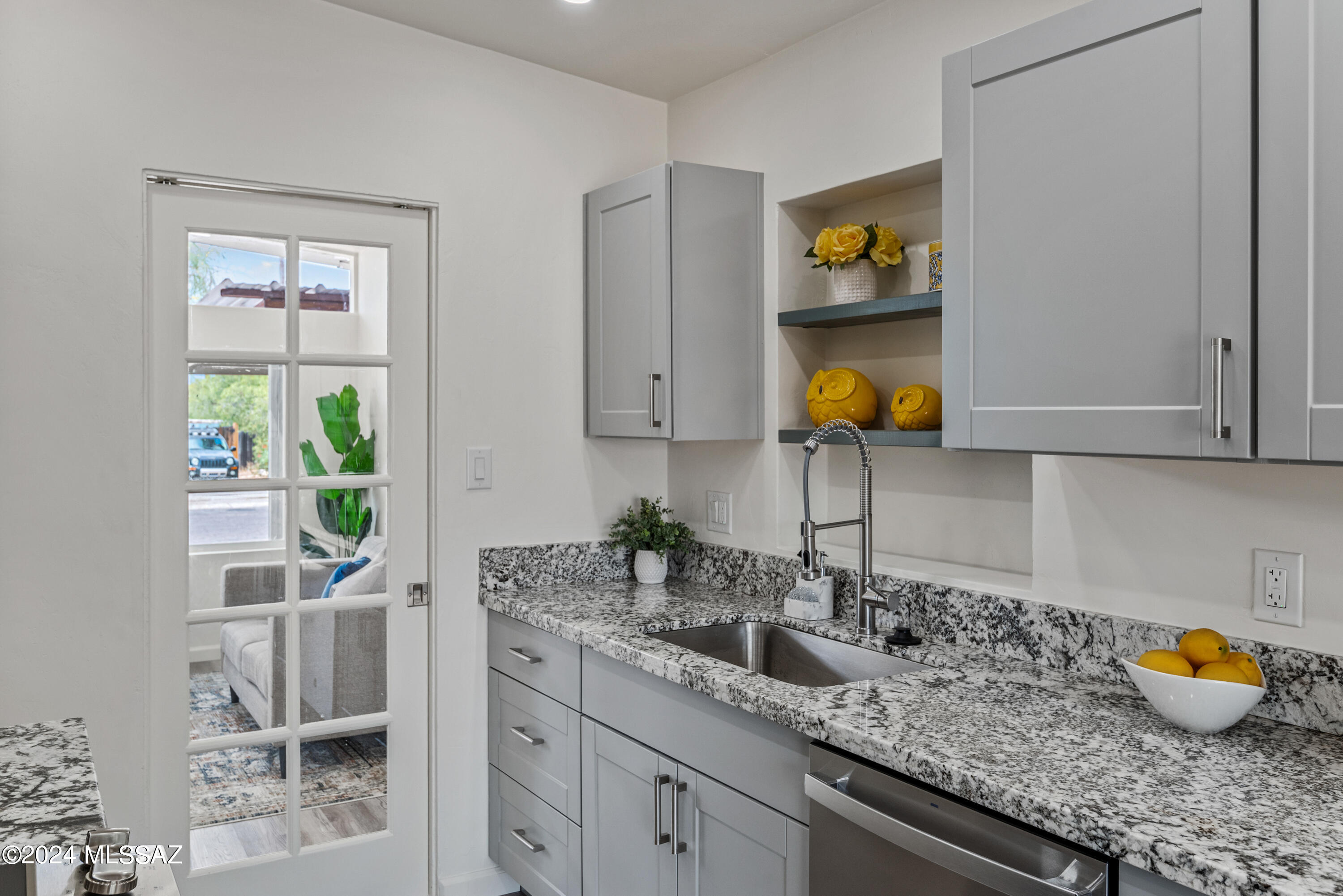 Kingston Knolls Terrace - Residential