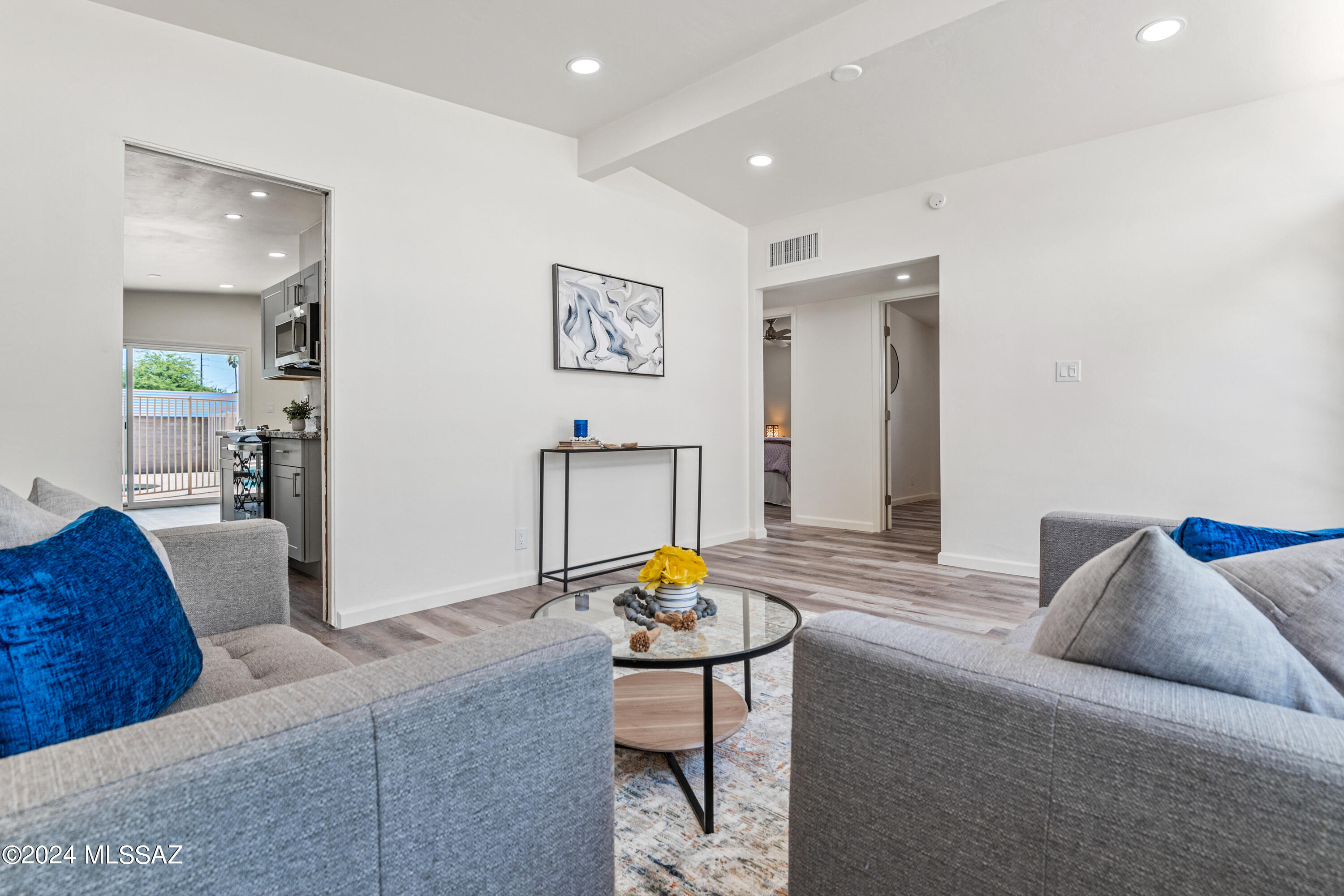 Kingston Knolls Terrace - Residential