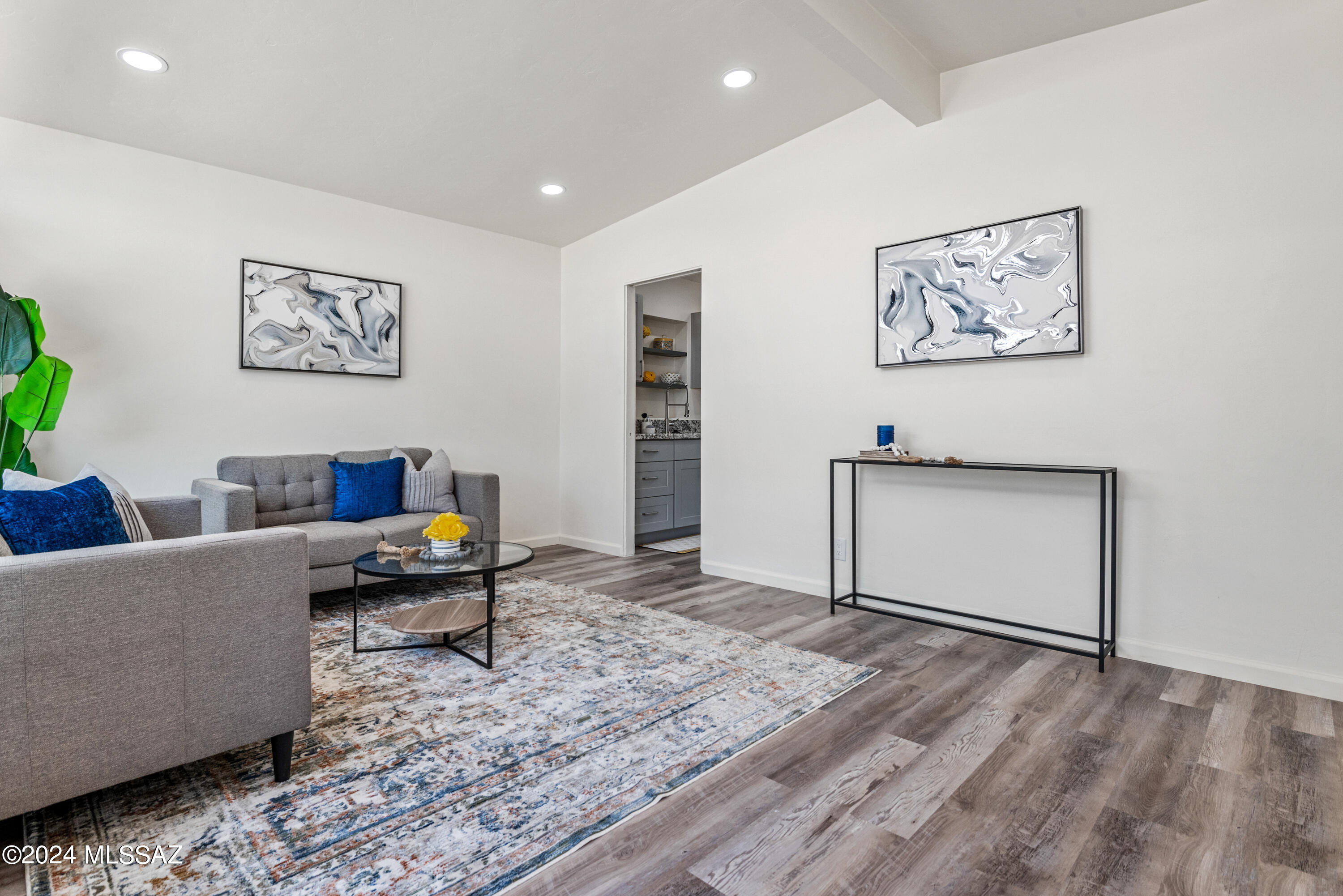 Kingston Knolls Terrace - Residential