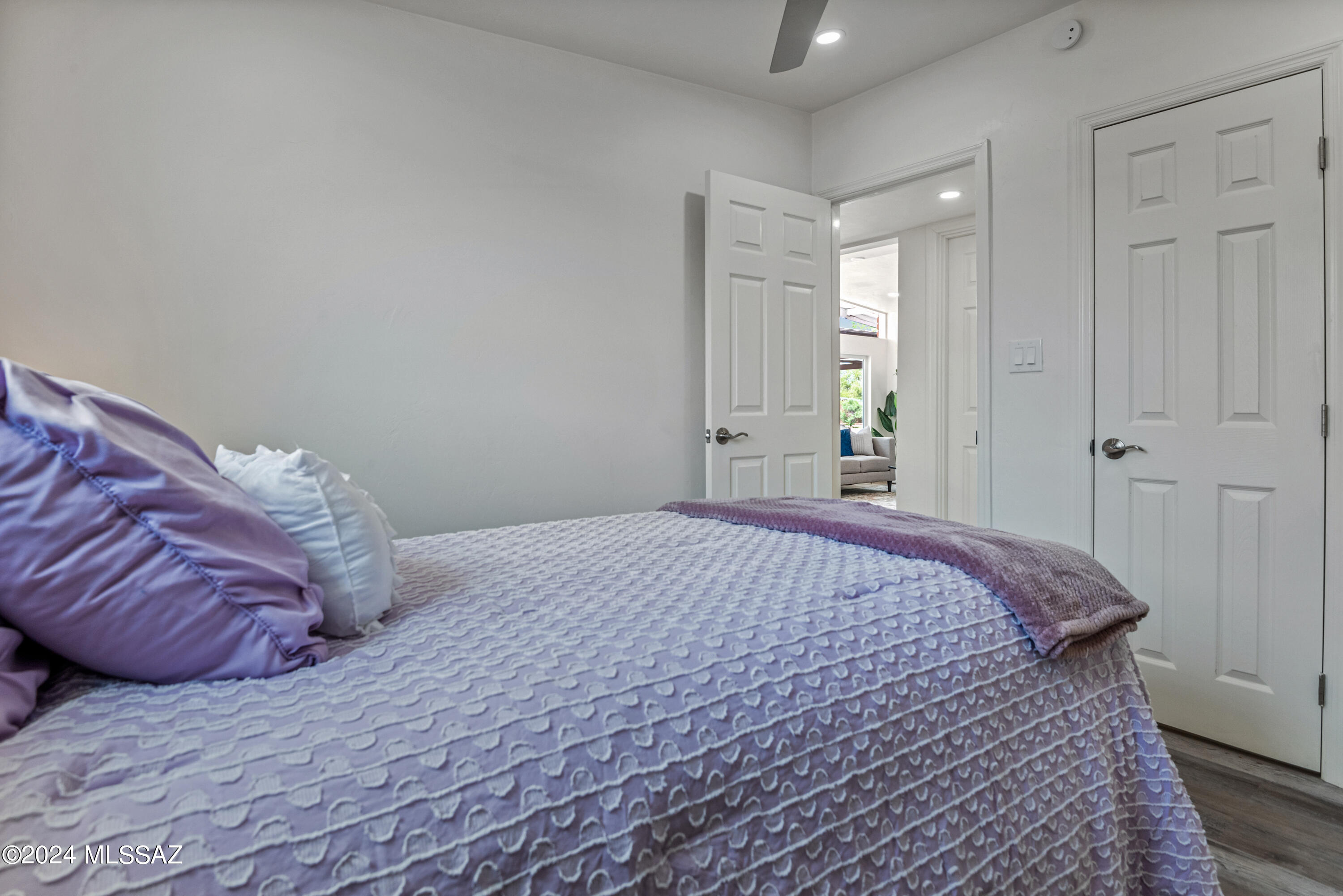 Kingston Knolls Terrace - Residential