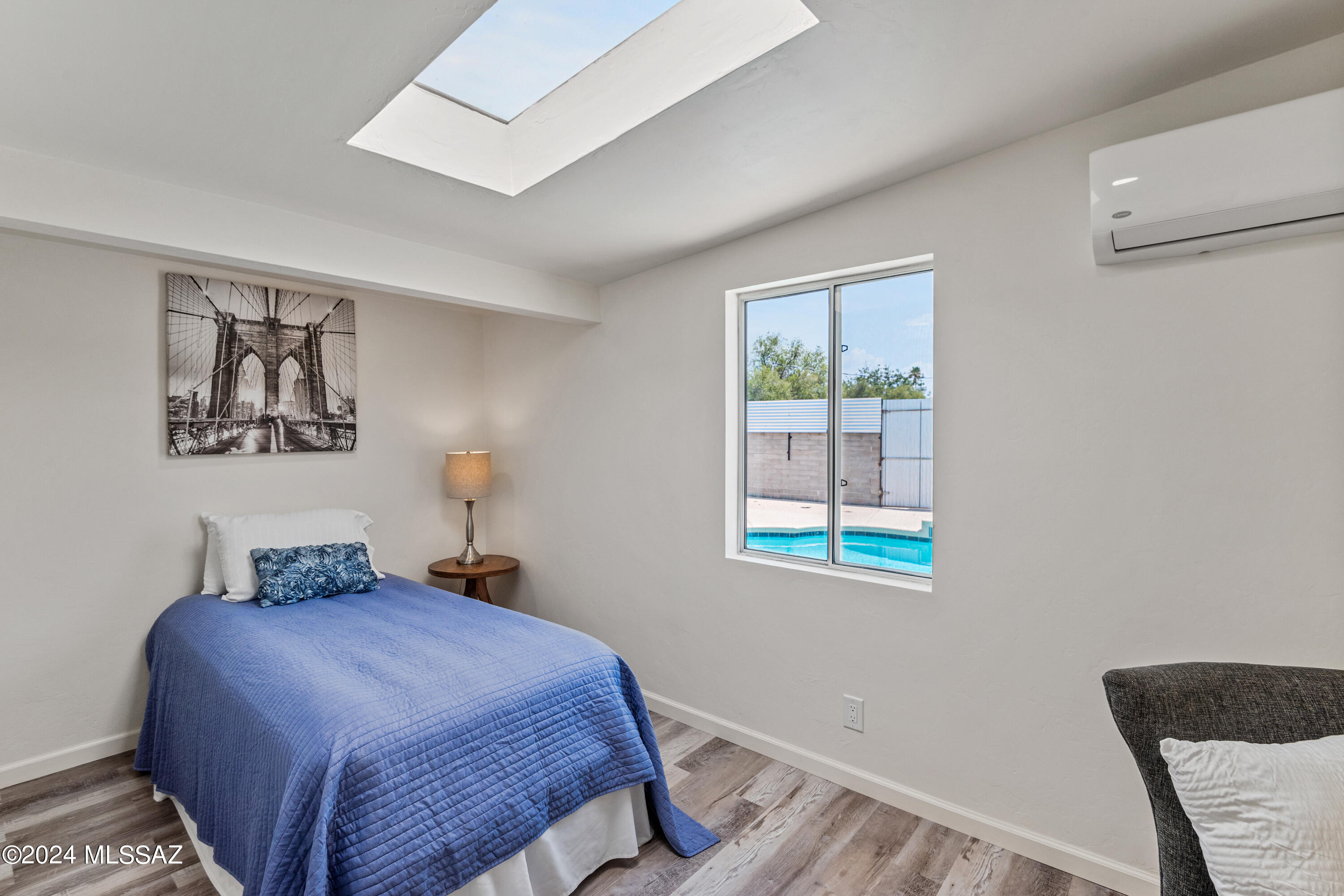 Kingston Knolls Terrace - Residential