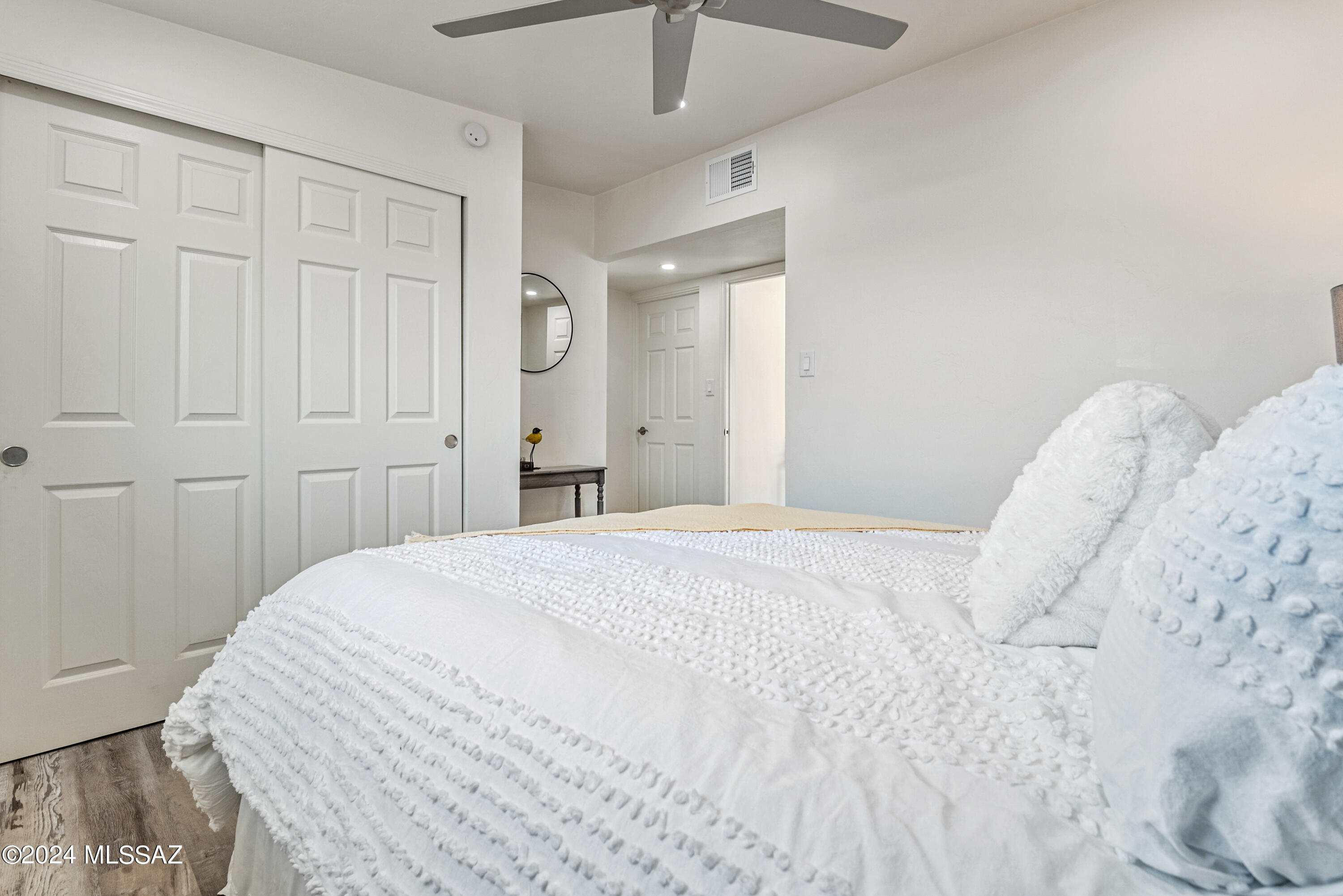 Kingston Knolls Terrace - Residential