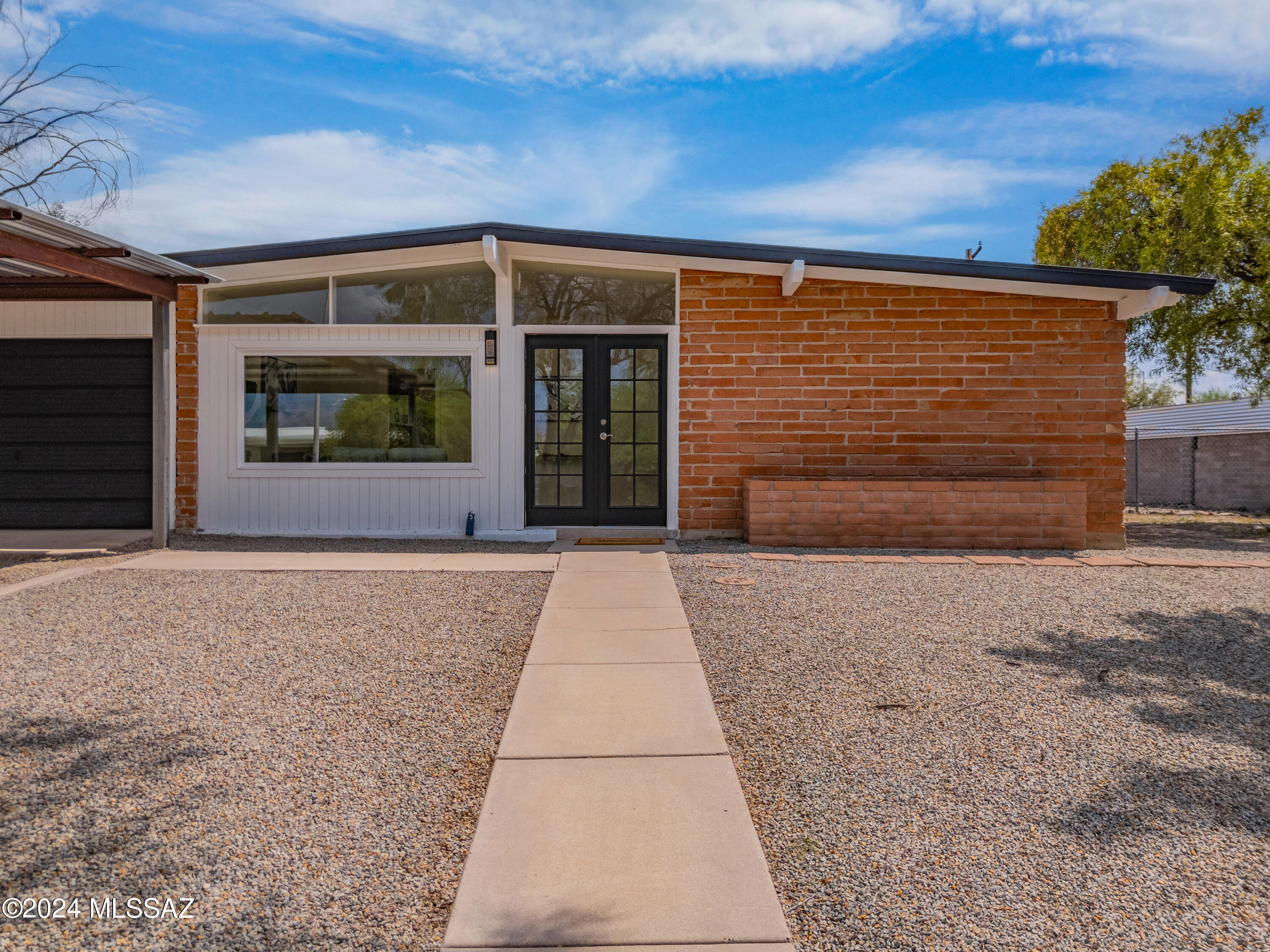 Kingston Knolls Terrace - Residential