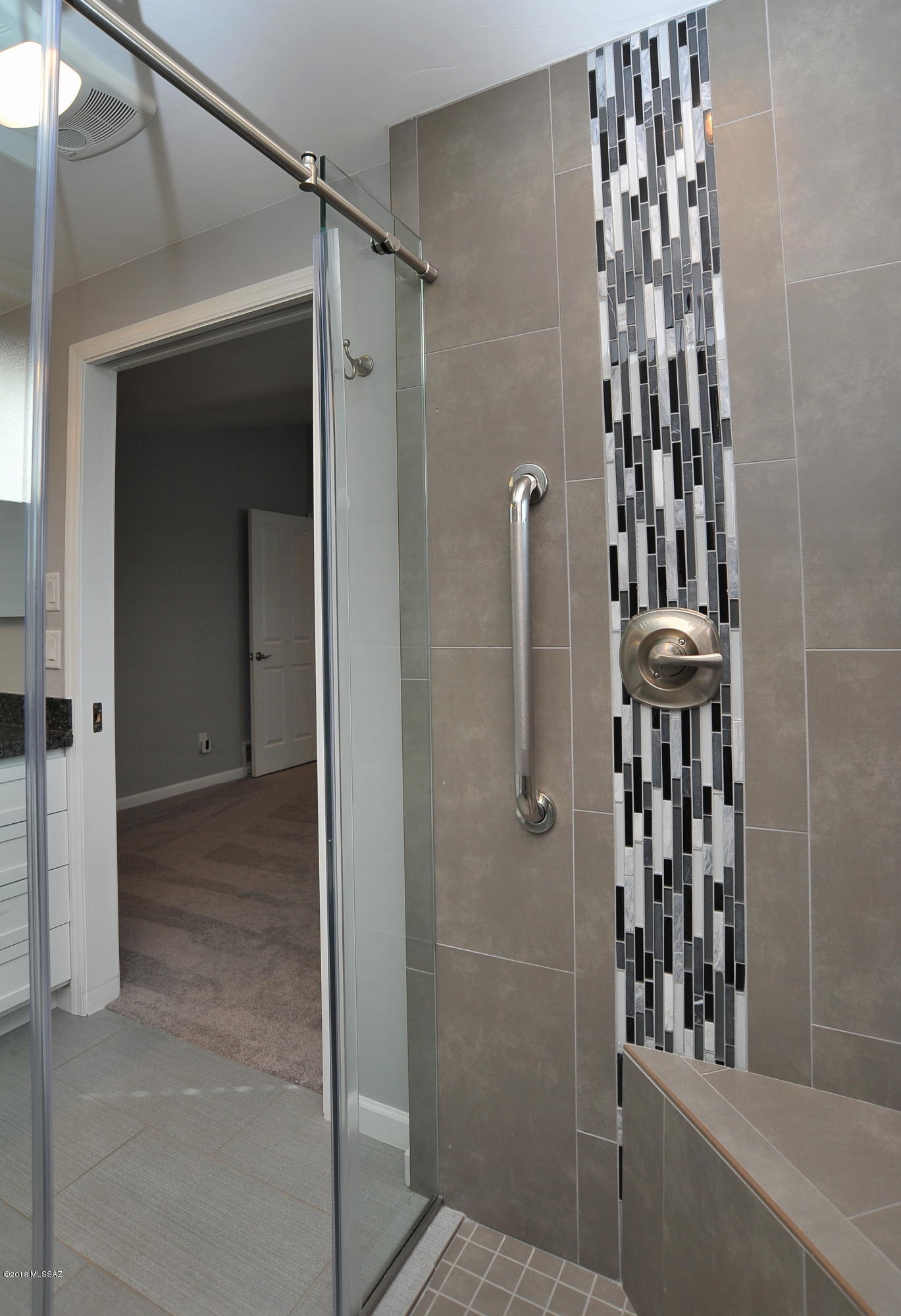 Tres Lomas (1-147) - Residential