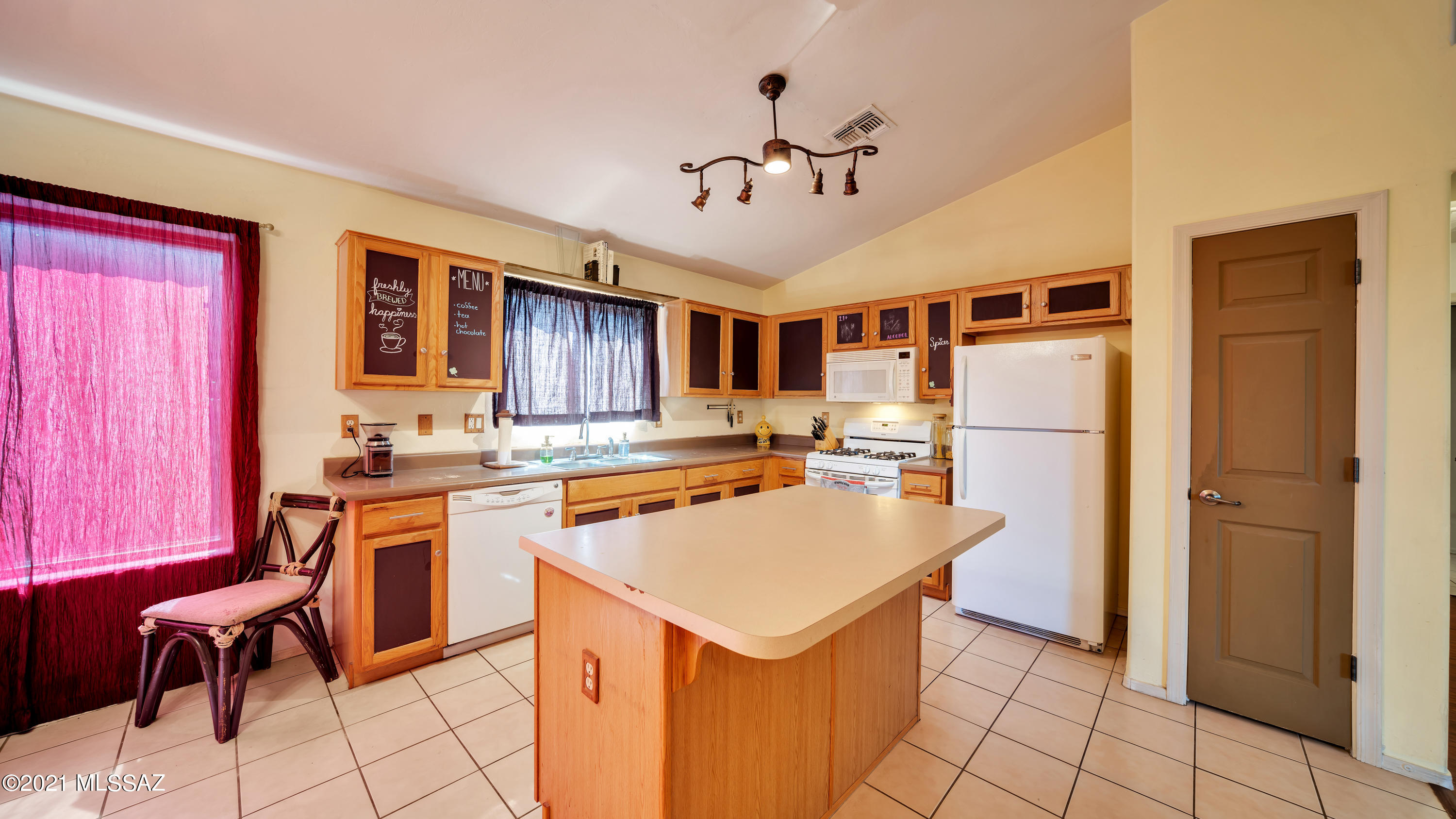 Rancho Del Lago (608-1030) - Residential