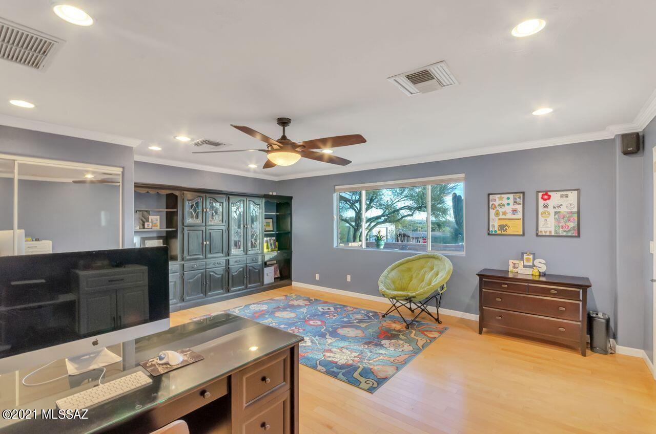 Rancho Feliz (442-647) - Residential