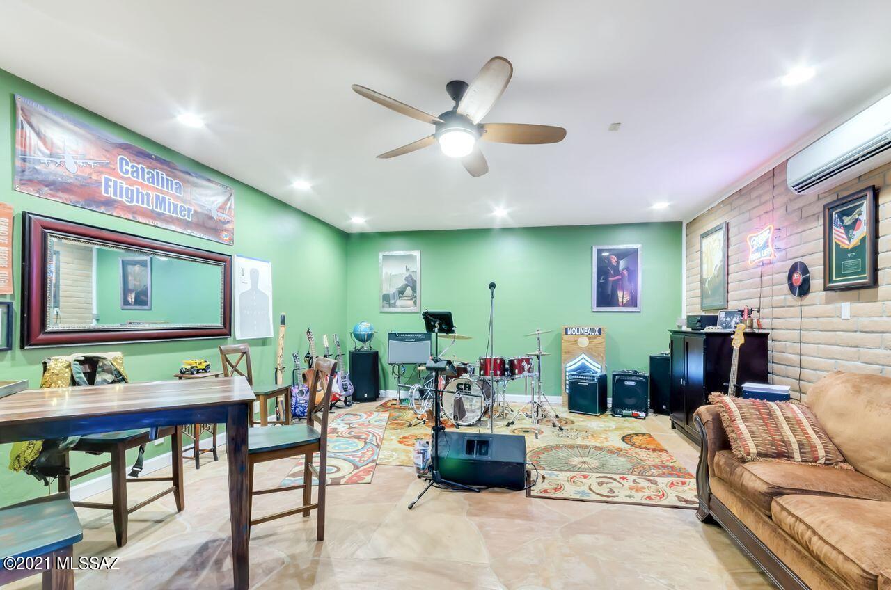 Rancho Feliz (442-647) - Residential