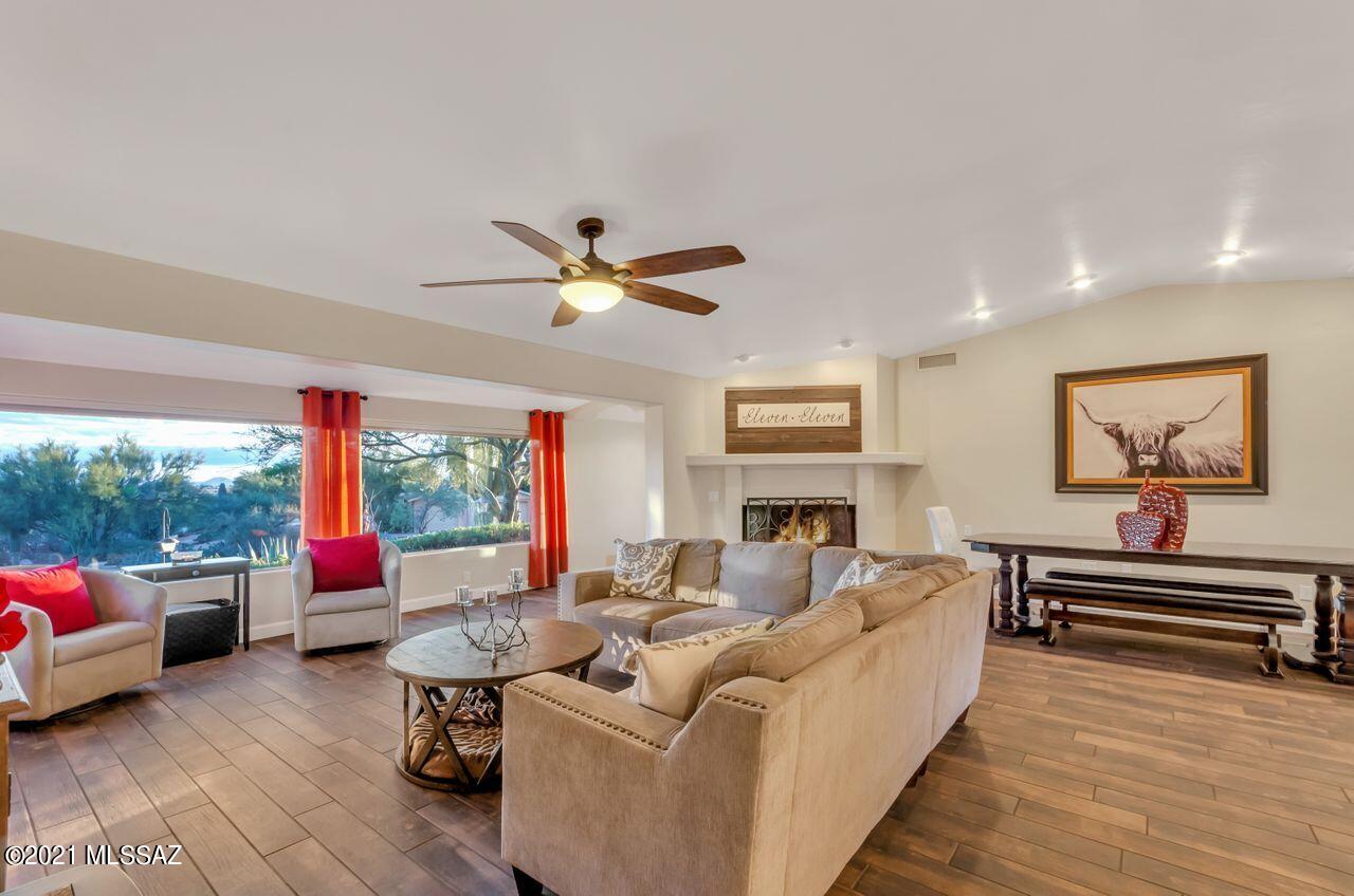 Rancho Feliz (442-647) - Residential