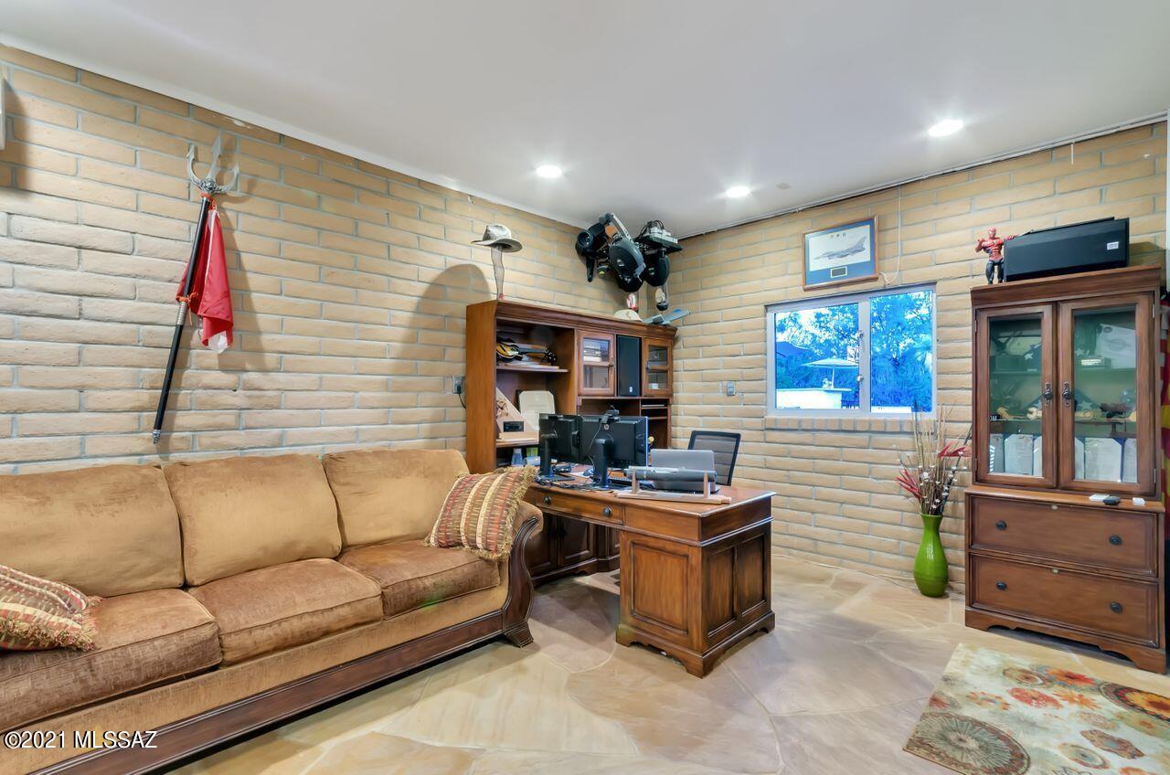 Rancho Feliz (442-647) - Residential