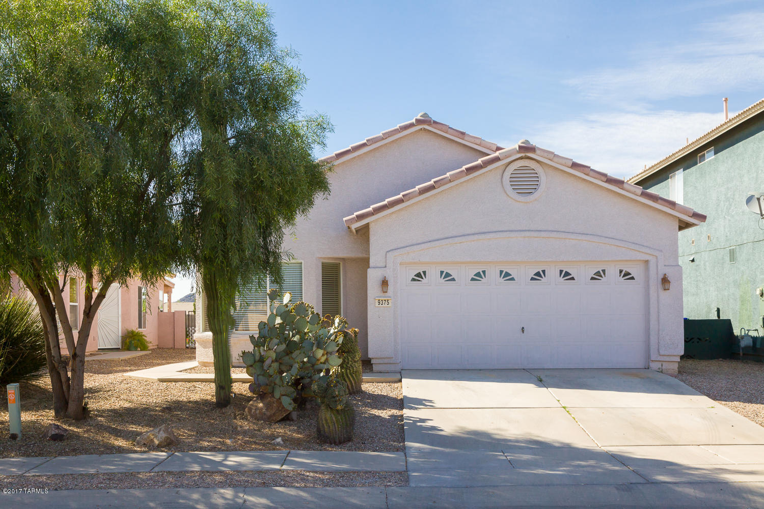 Range price listing seller will accept or counter any offer. Bright and open home Built in 1998, spanning approx. 1569 sq ft, this home also includes A/C and access to the amenities of continental ranch including two community pools and many parks! Enjoy the beautiful sunsets and Twin Peak views from the comfort of the covered patio, located in the privacy of the block walled yard. Carpet in all bedrooms. walk in closet in master suite private bathroom with tub and shower, vaulted ceilings, ceramic tile in living room, dining room and kitchen. Separate dining room, large kitchen with electric stove, microwave, stainless steel sink. Ample cabinet and pantry. eating area with breakfast bar. laundry room with built-in cupboards. Don’t miss out on this charming home in a great location.