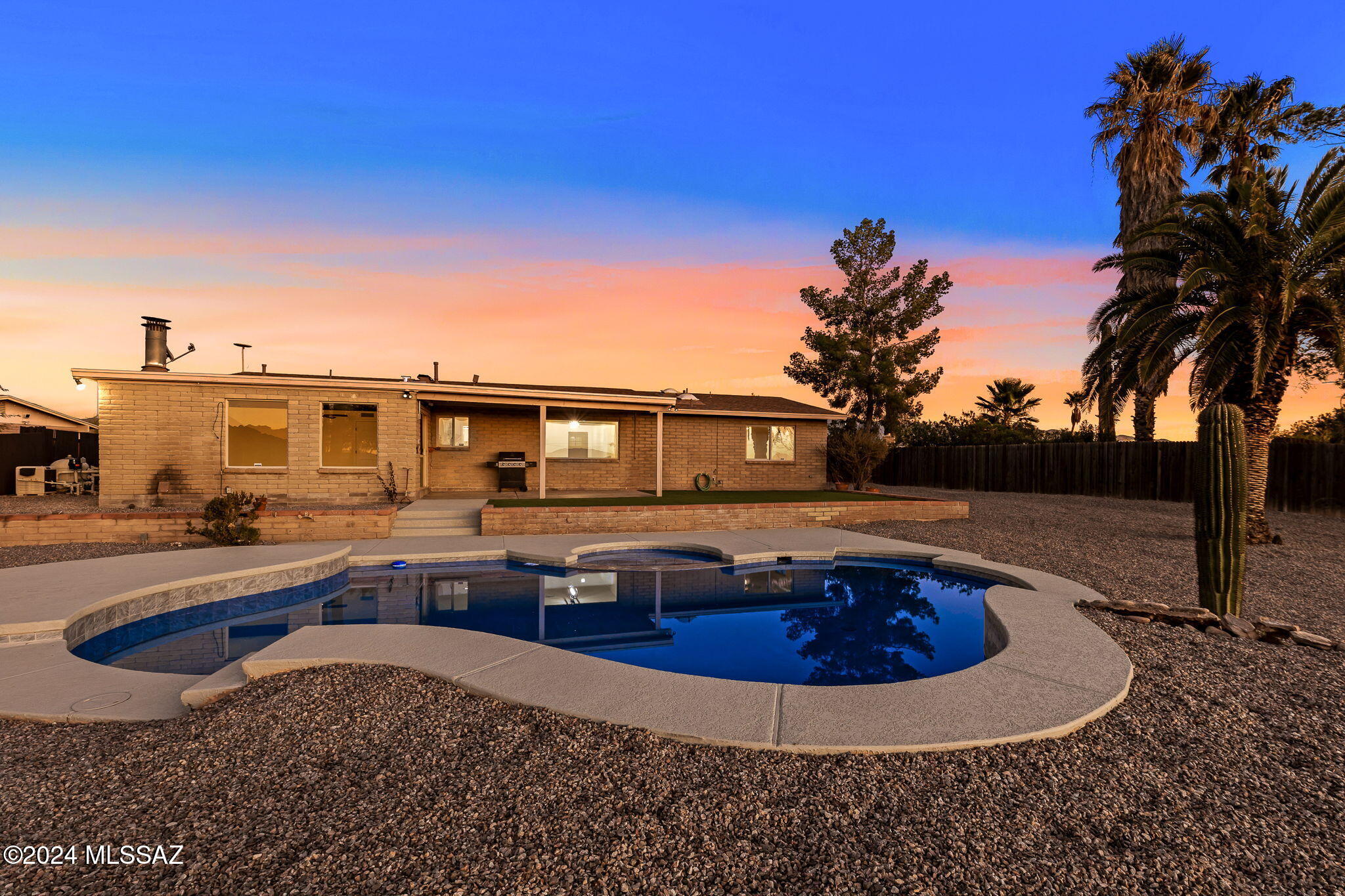 Rancho Sierra (147-298) - Residential