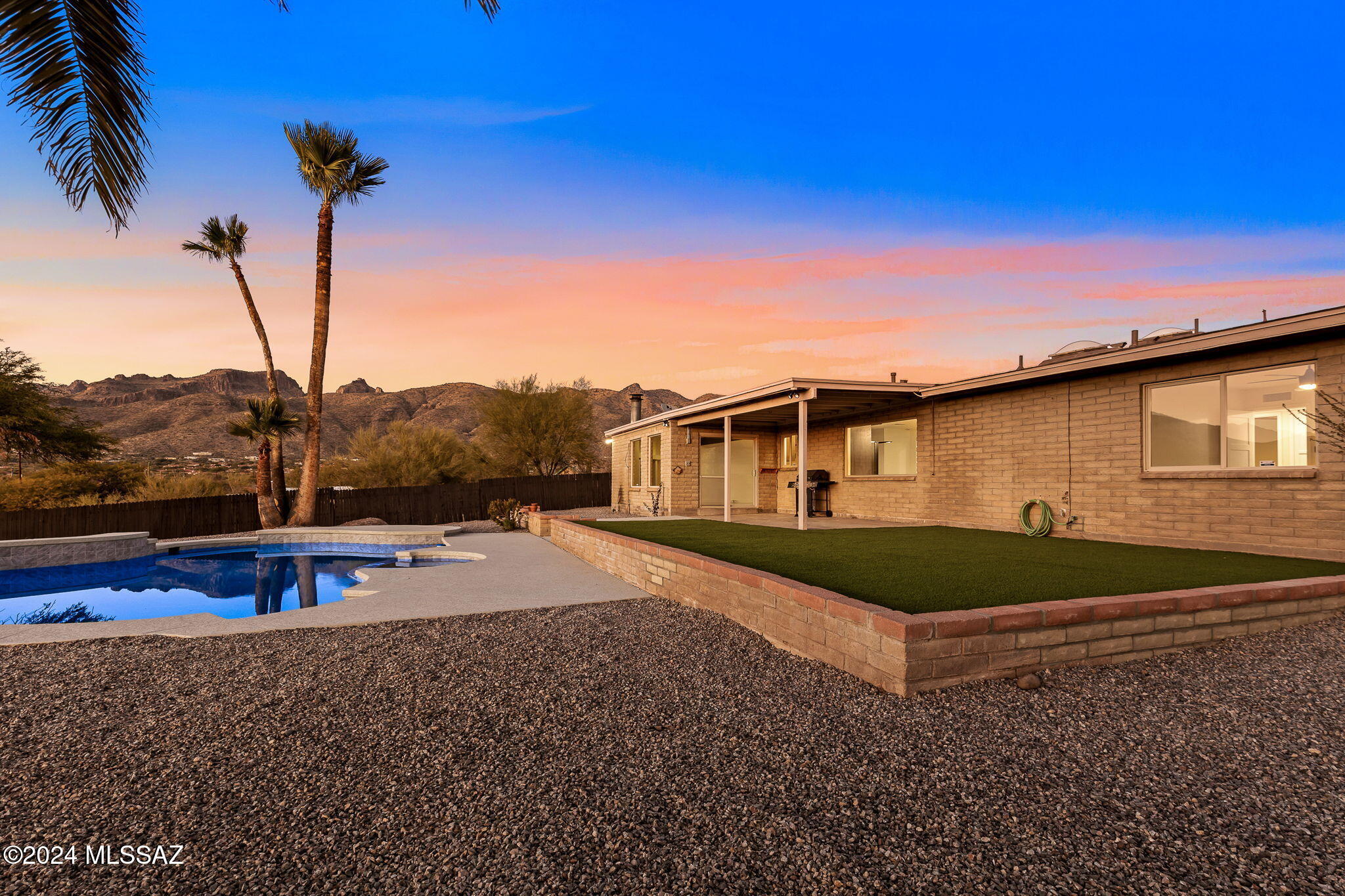 Rancho Sierra (147-298) - Residential