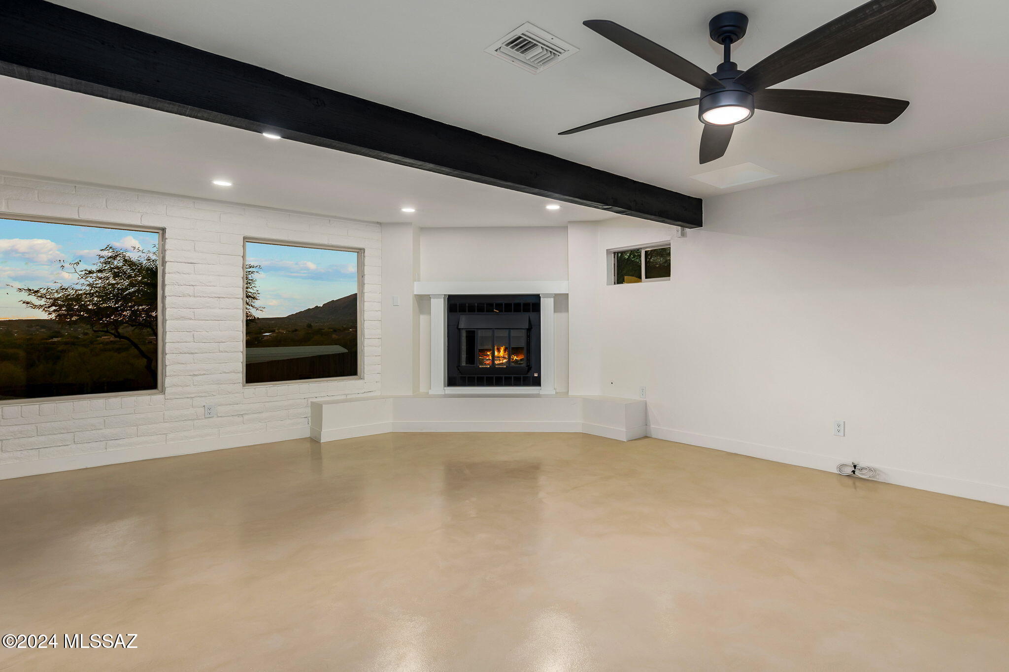 Rancho Sierra (147-298) - Residential