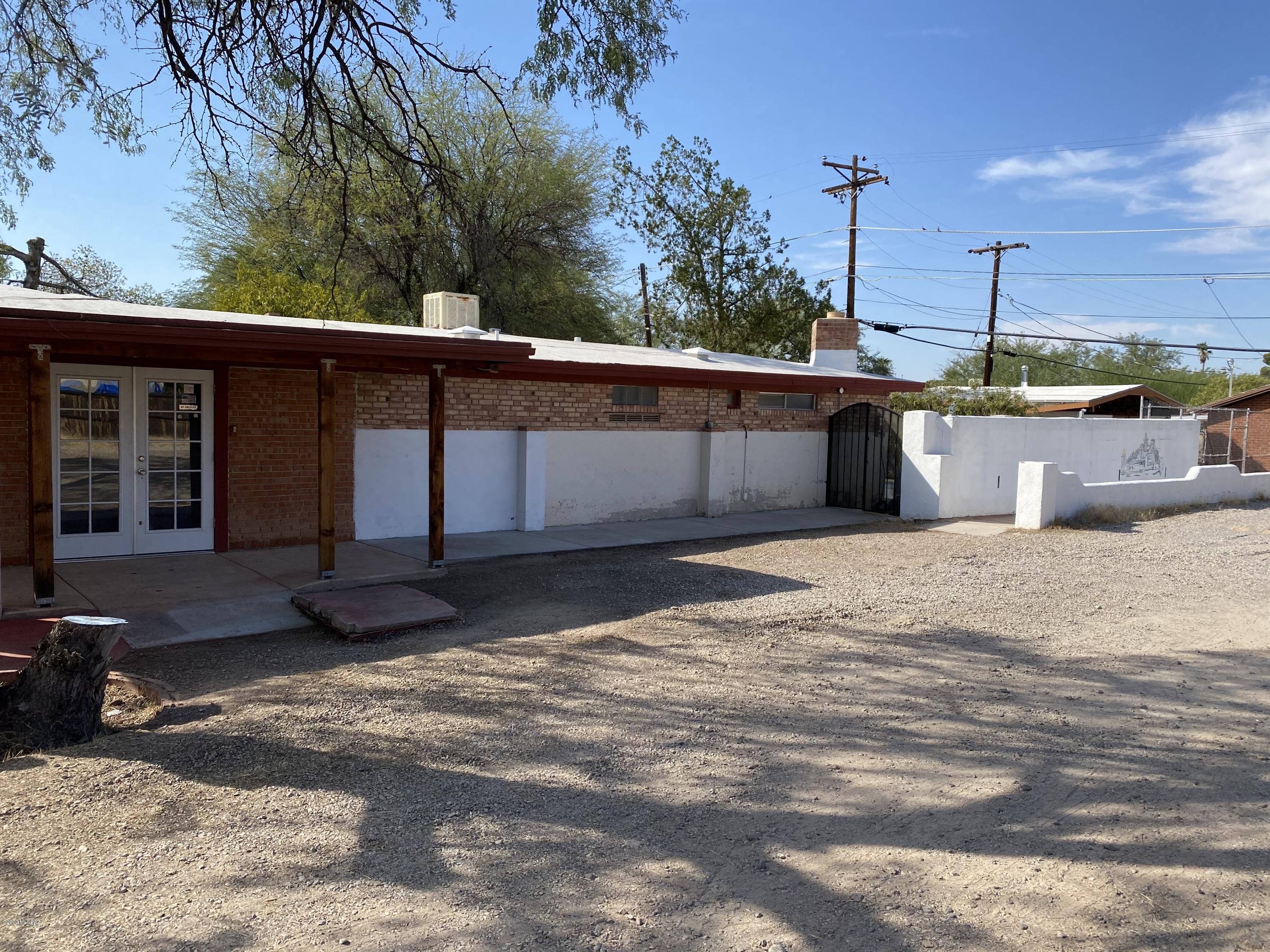 Loretta Heights - Residential