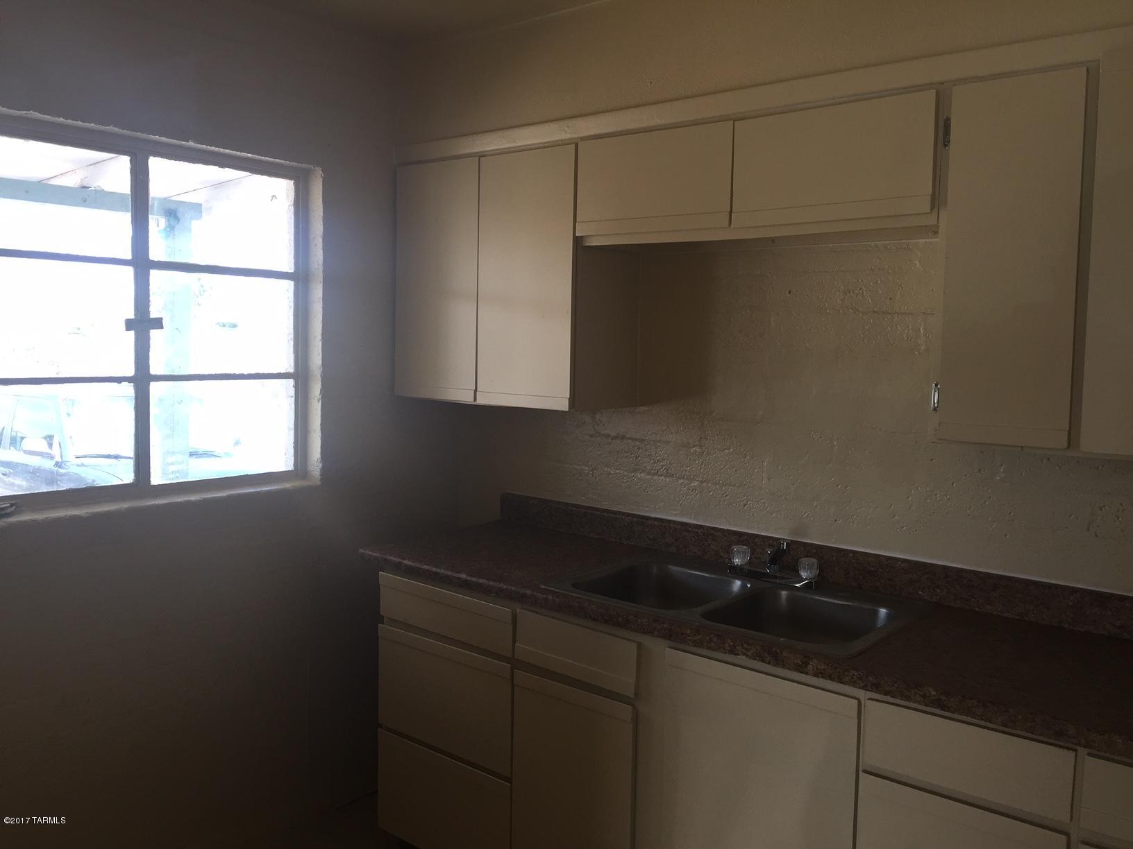 Sunland Gardens Amended - Residential Lease