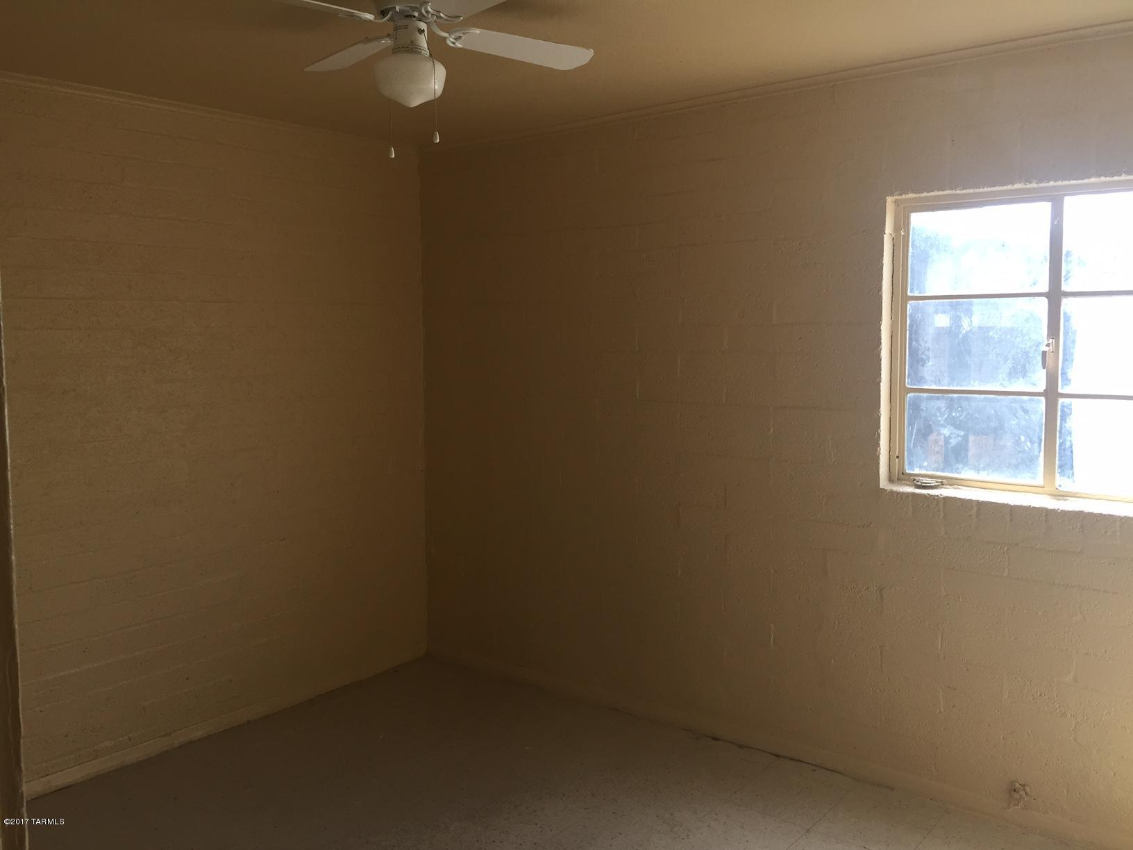 Sunland Gardens Amended - Residential Lease