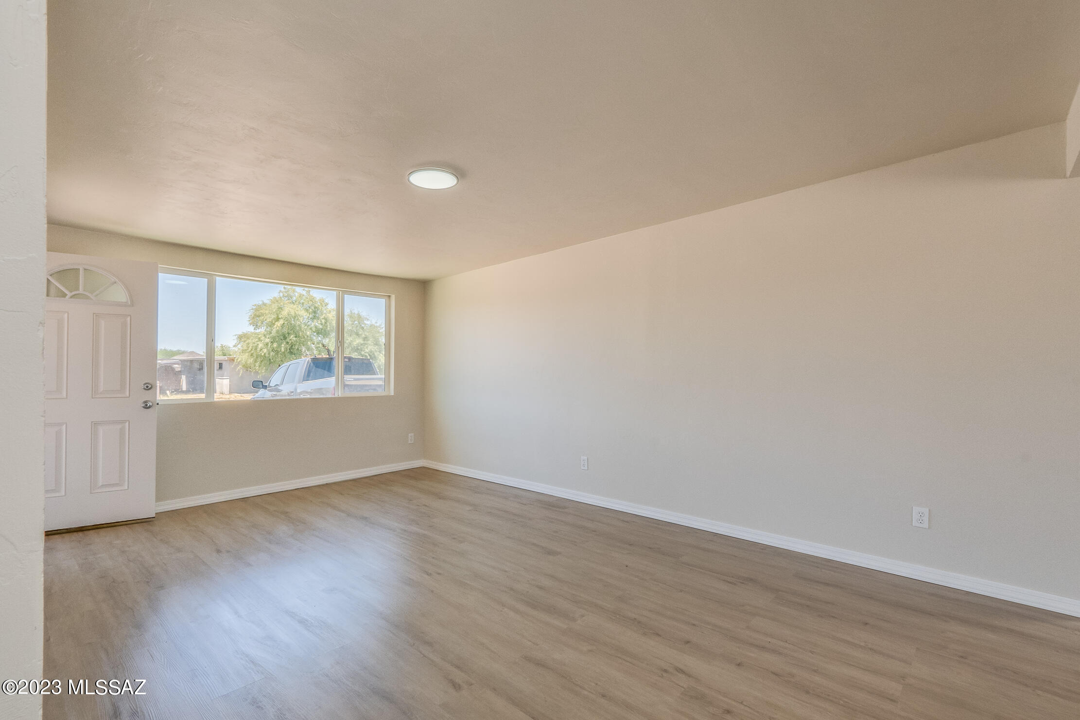 Bravo 1 (420-533) - Residential
