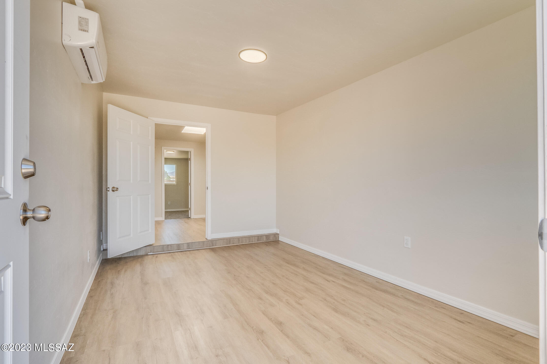 Bravo 1 (420-533) - Residential