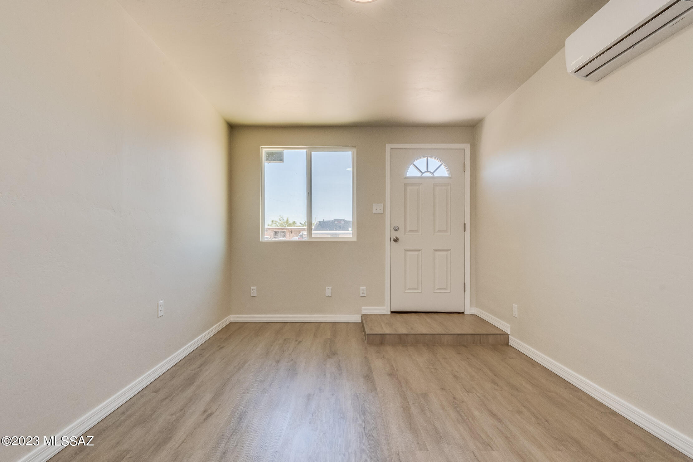Bravo 1 (420-533) - Residential