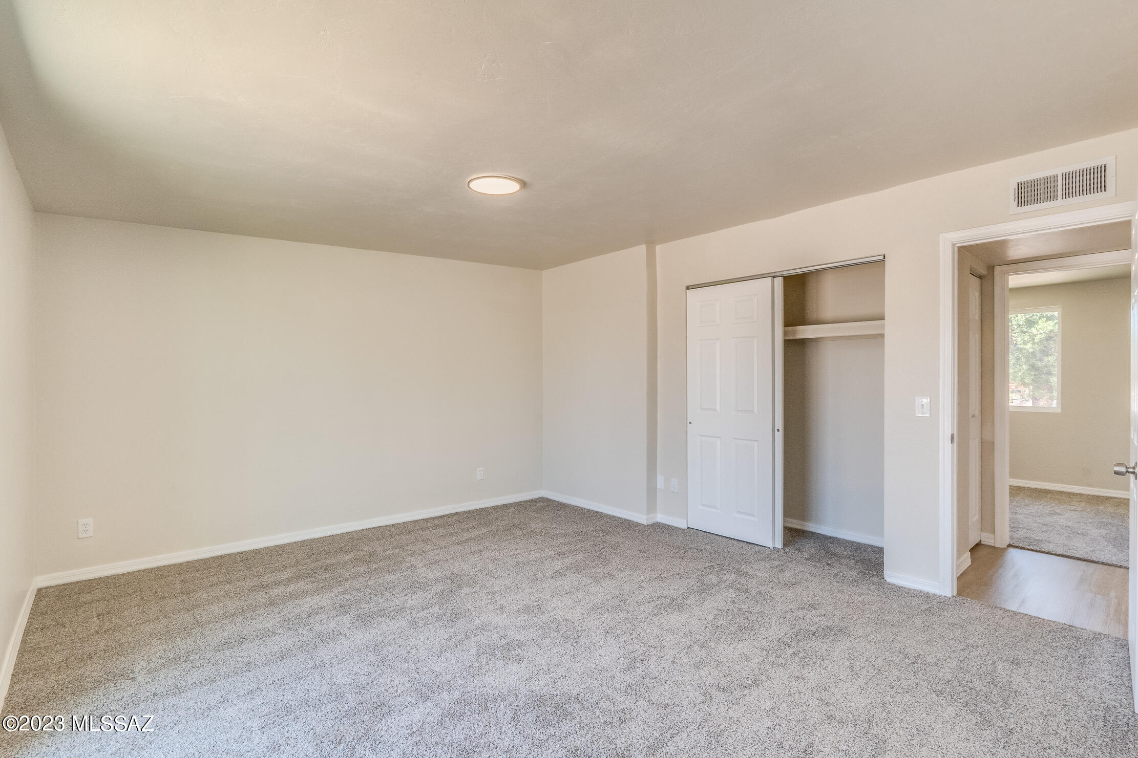 Bravo 1 (420-533) - Residential