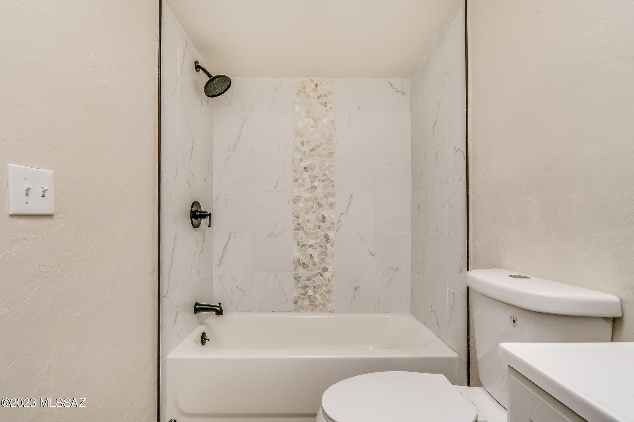 Bravo 1 (420-533) - Residential